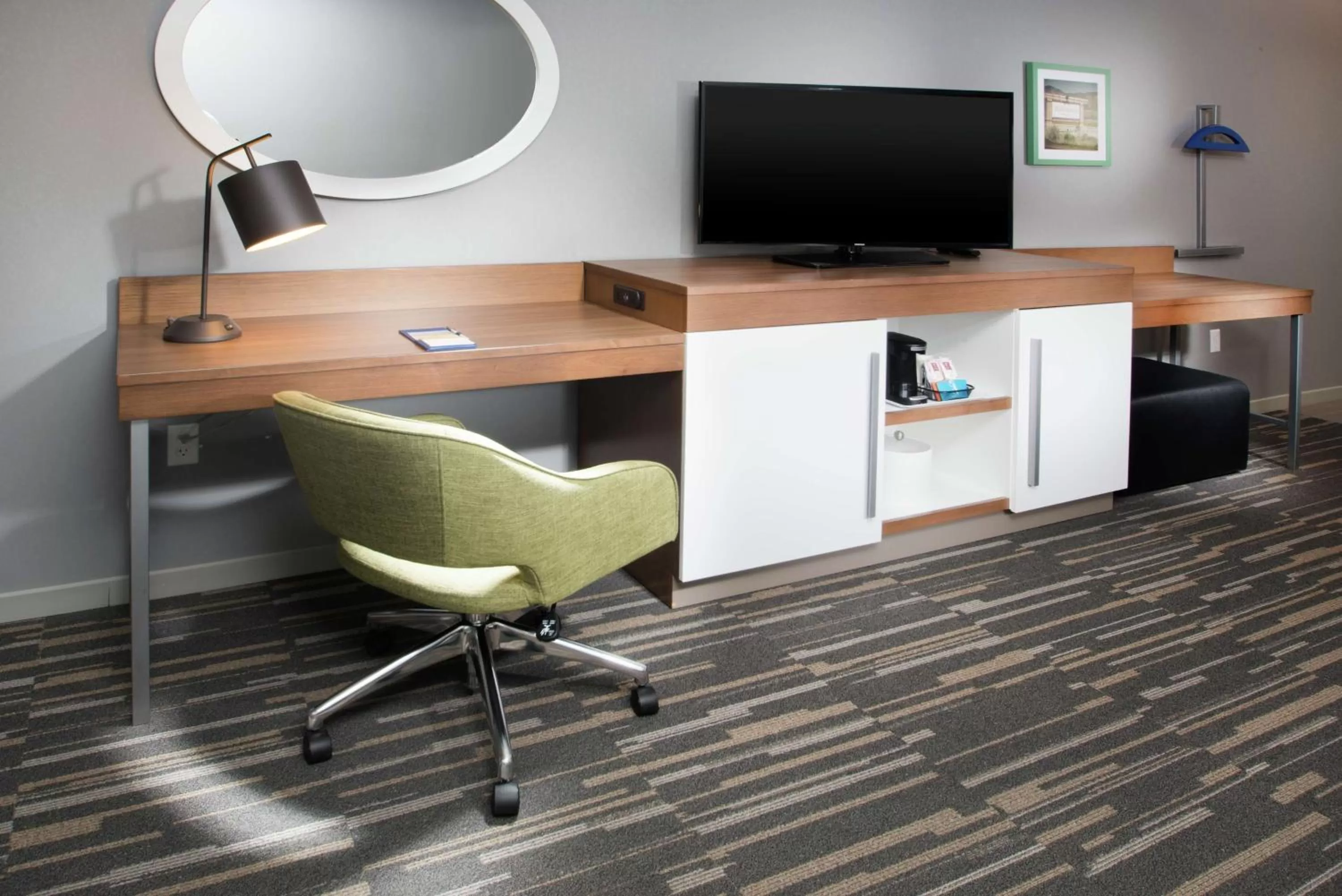 King Room - Hearing Access/Non-Smoking in Hampton Inn Arvin Tejon Ranch, Ca