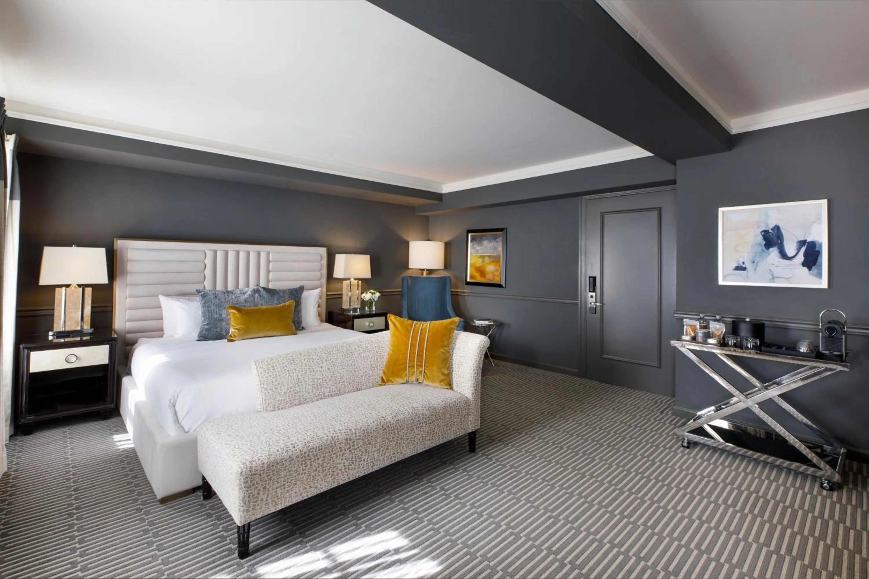 Executive King Room in Ambassador Hotel Tulsa, Autograph Collection