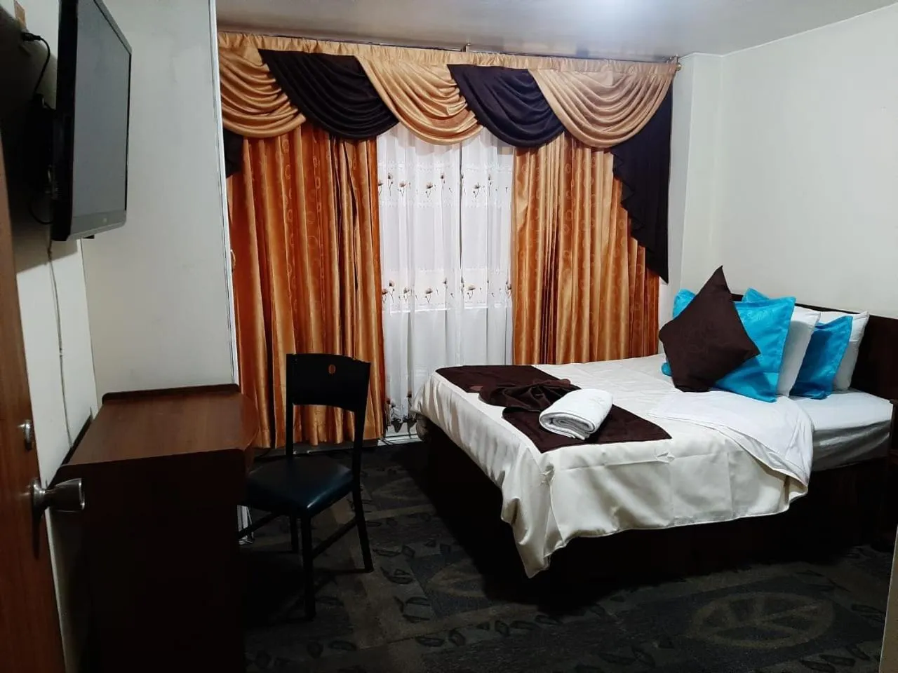 Standard  Double Room in Hotel Bonaventure