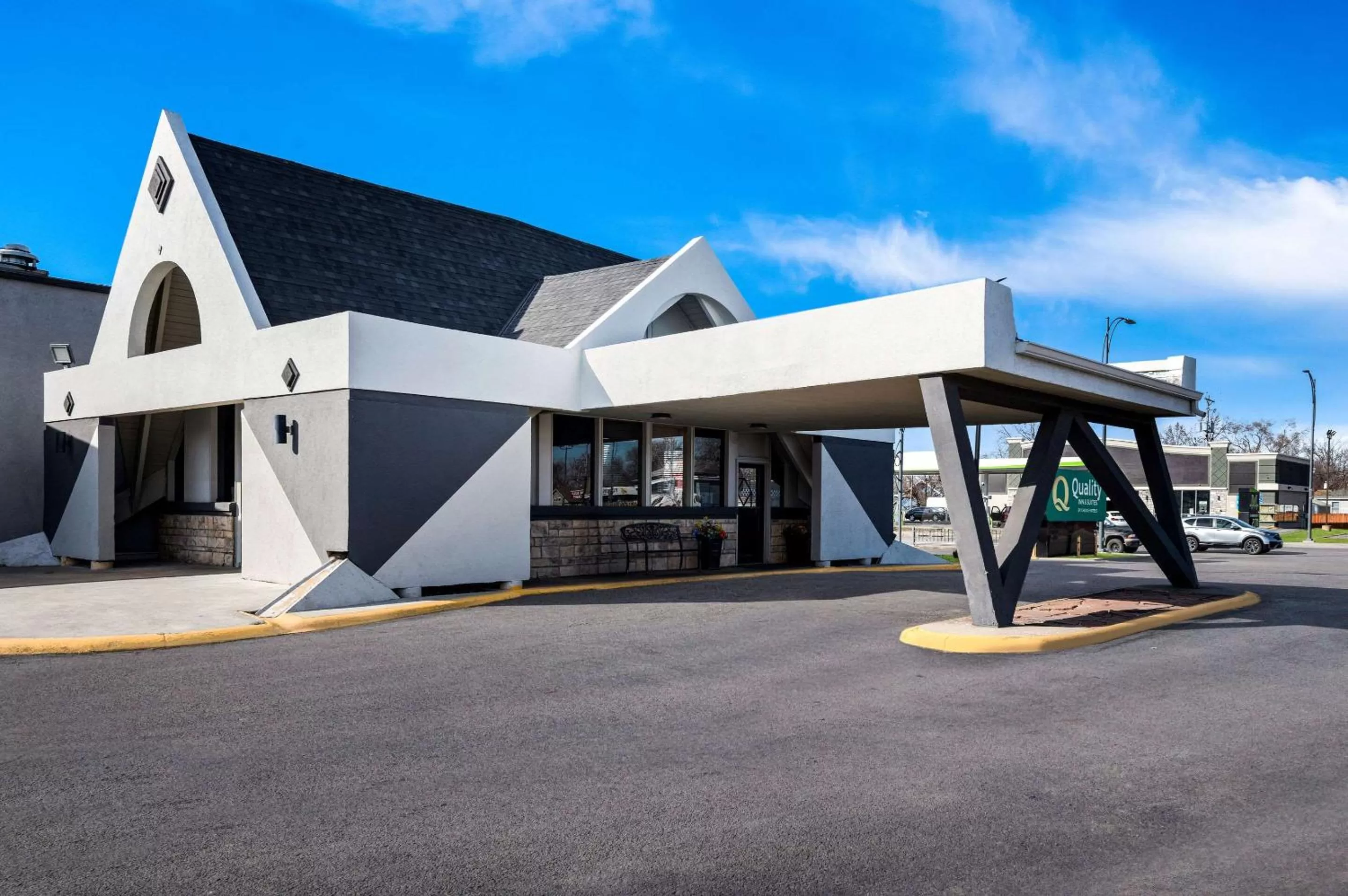 Quality Inn & Suites Council Bluffs - Omaha East