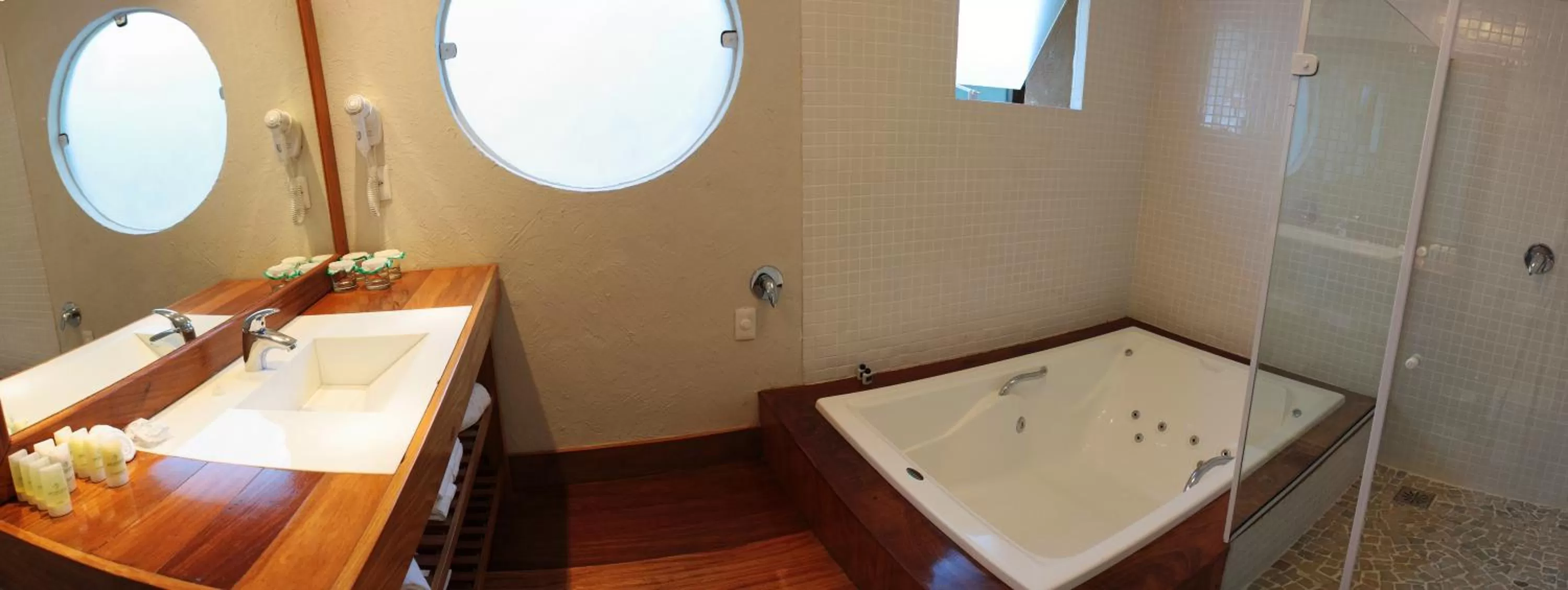 Master Suite with Spa Bath in Rio Búzios Boutique Hotel