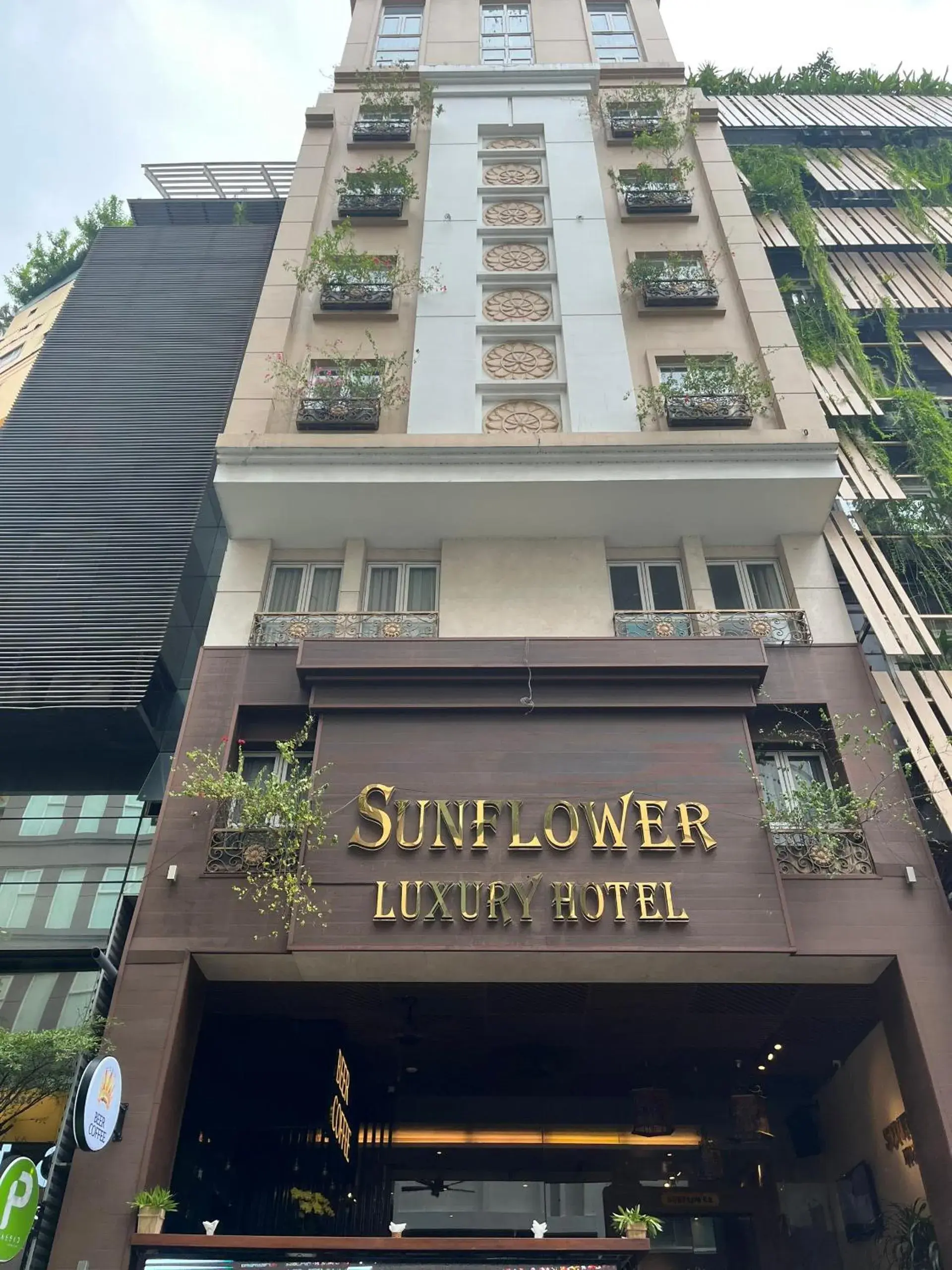 Sunflower Luxury Hotel Sunflower Luxury Hotel