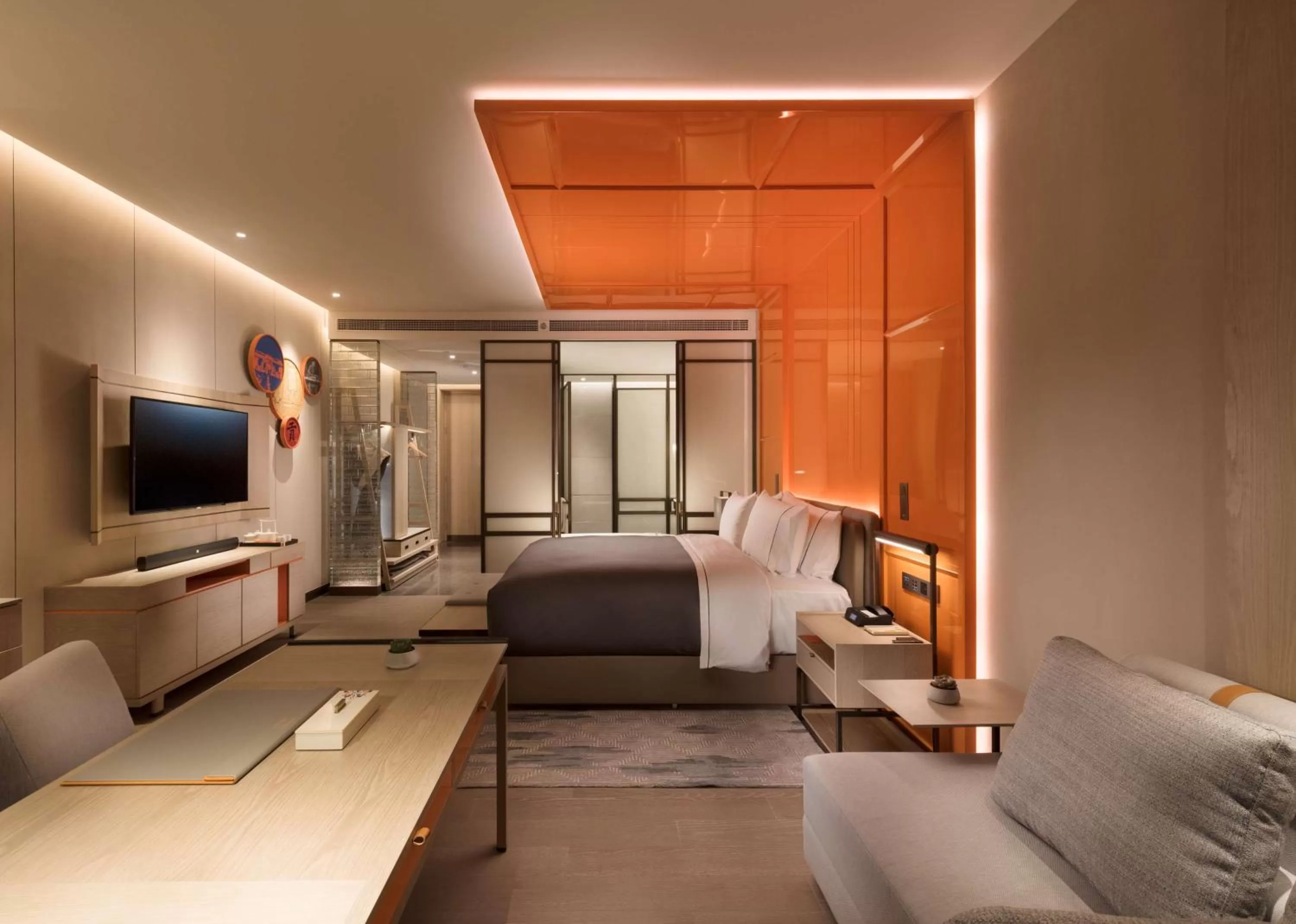 Deluxe King Room with Park View in Canopy by Hilton Chengdu City Centre