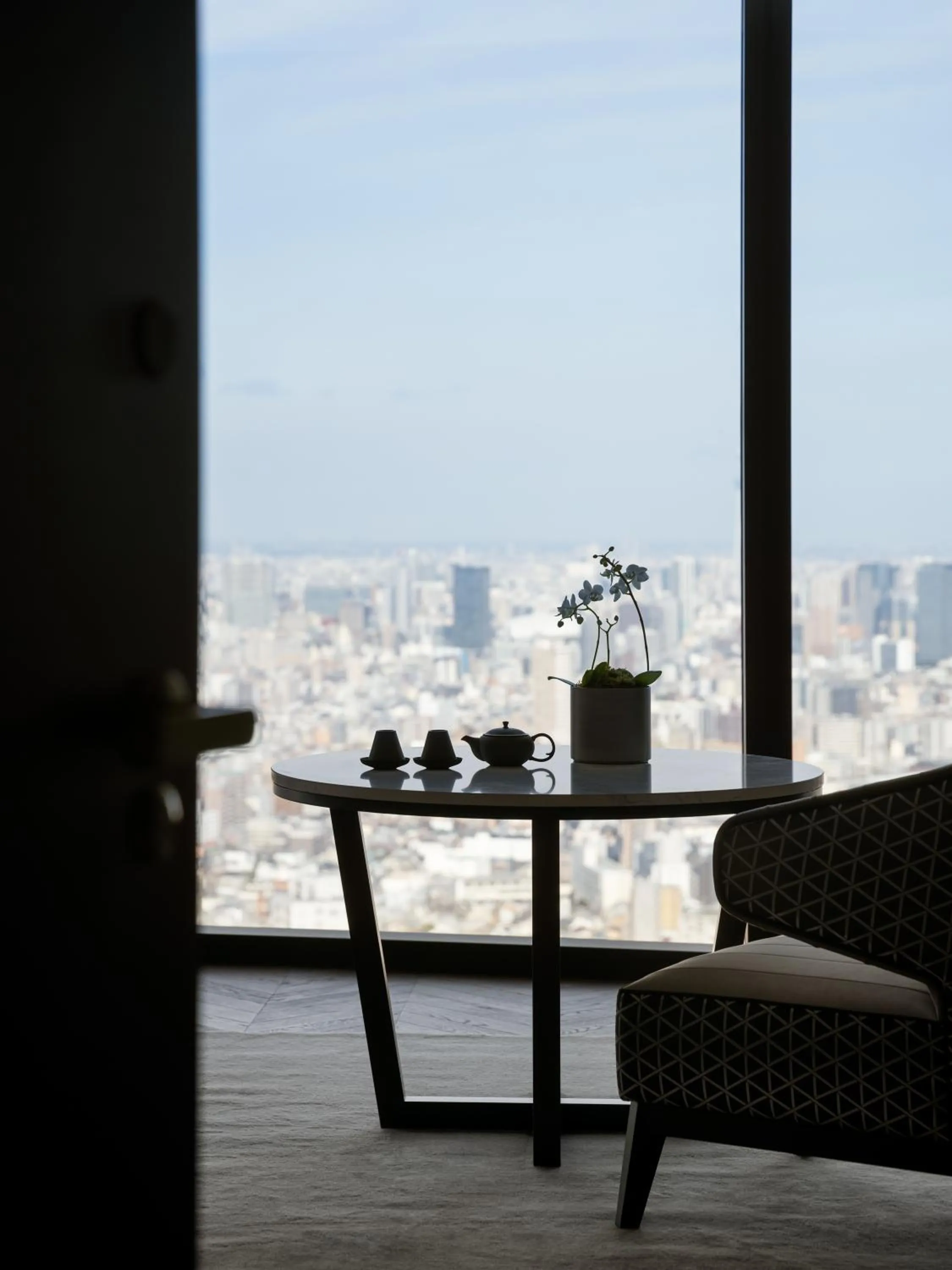 Junior Corner Suite Twin in BELLUSTAR TOKYO, A Pan Pacific Hotel