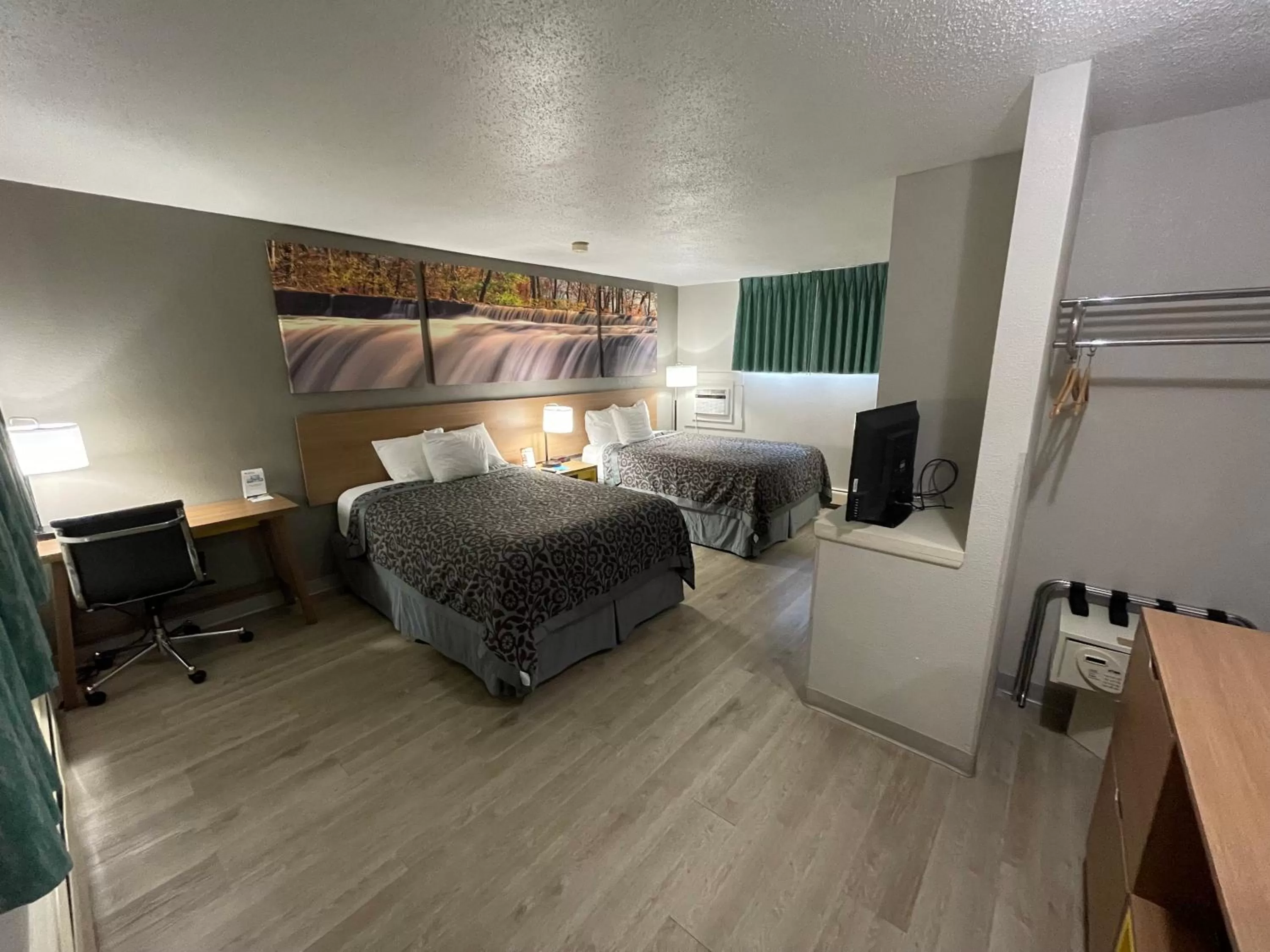 Queen Room with Two Queen Beds - Non-Smoking in Days Inn by Wyndham Alpena