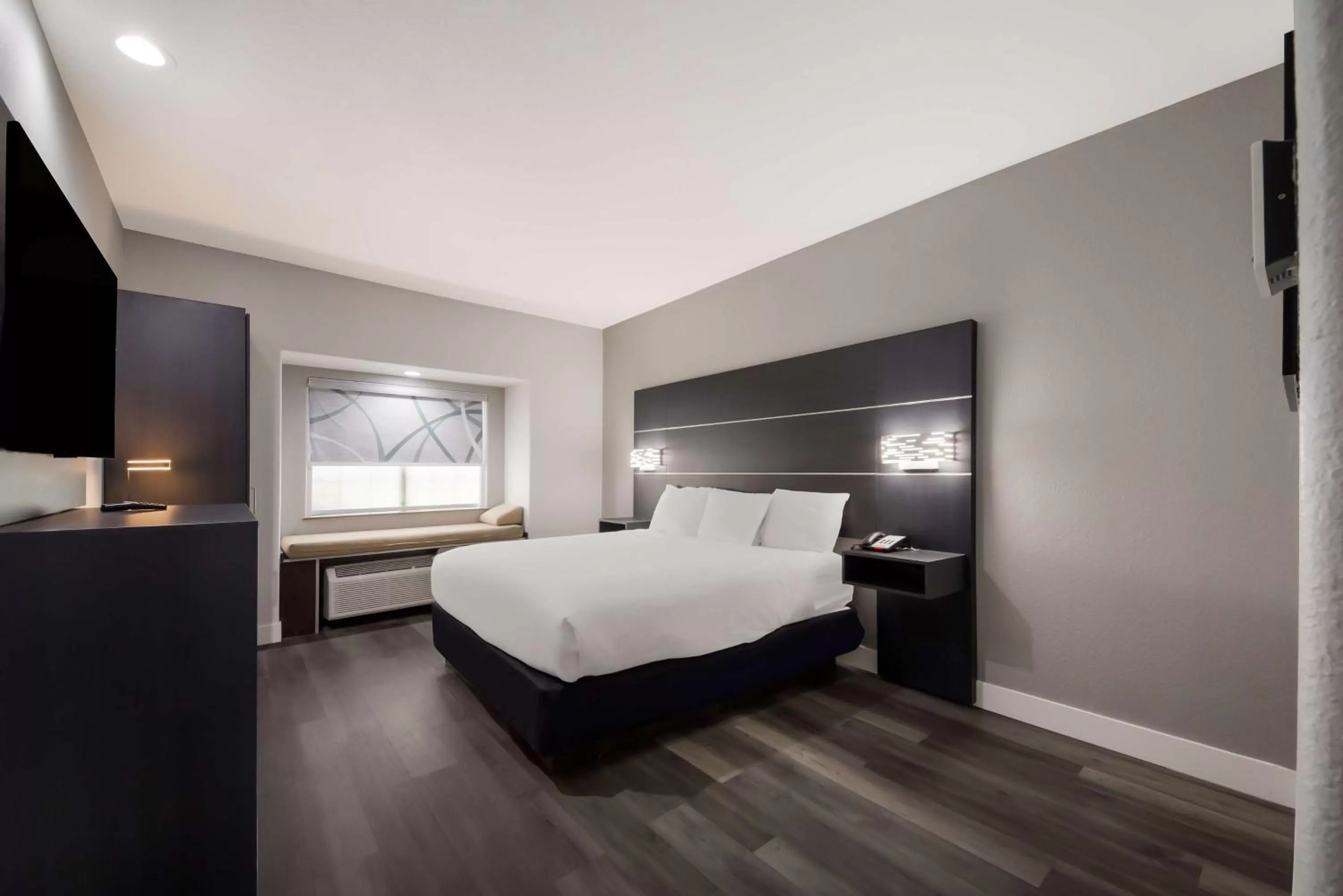 King Room in Best Western SeaWorld San Antonio