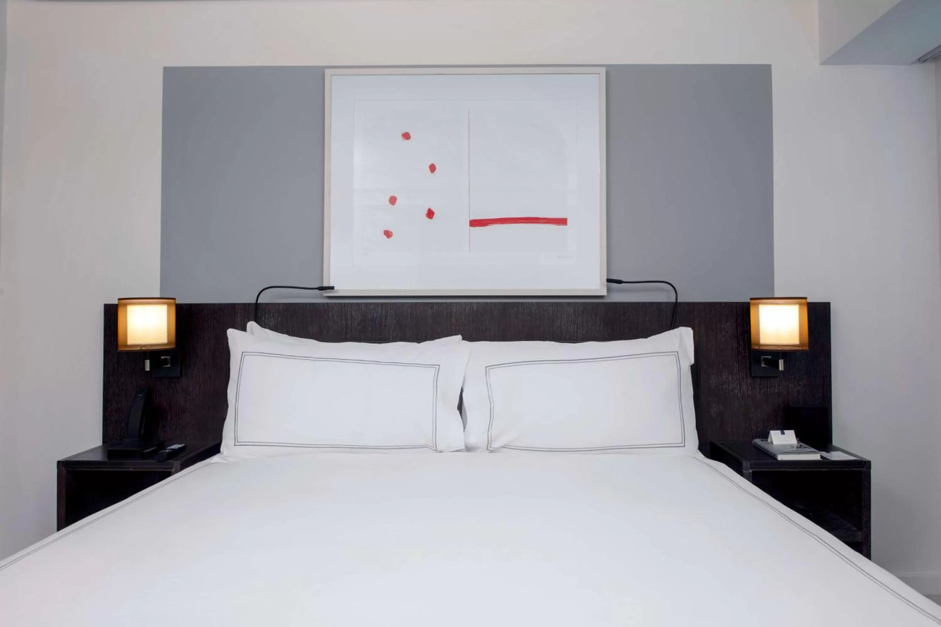 Luxury Corner King Suite with Sofa Bed in Conrad New York Downtown