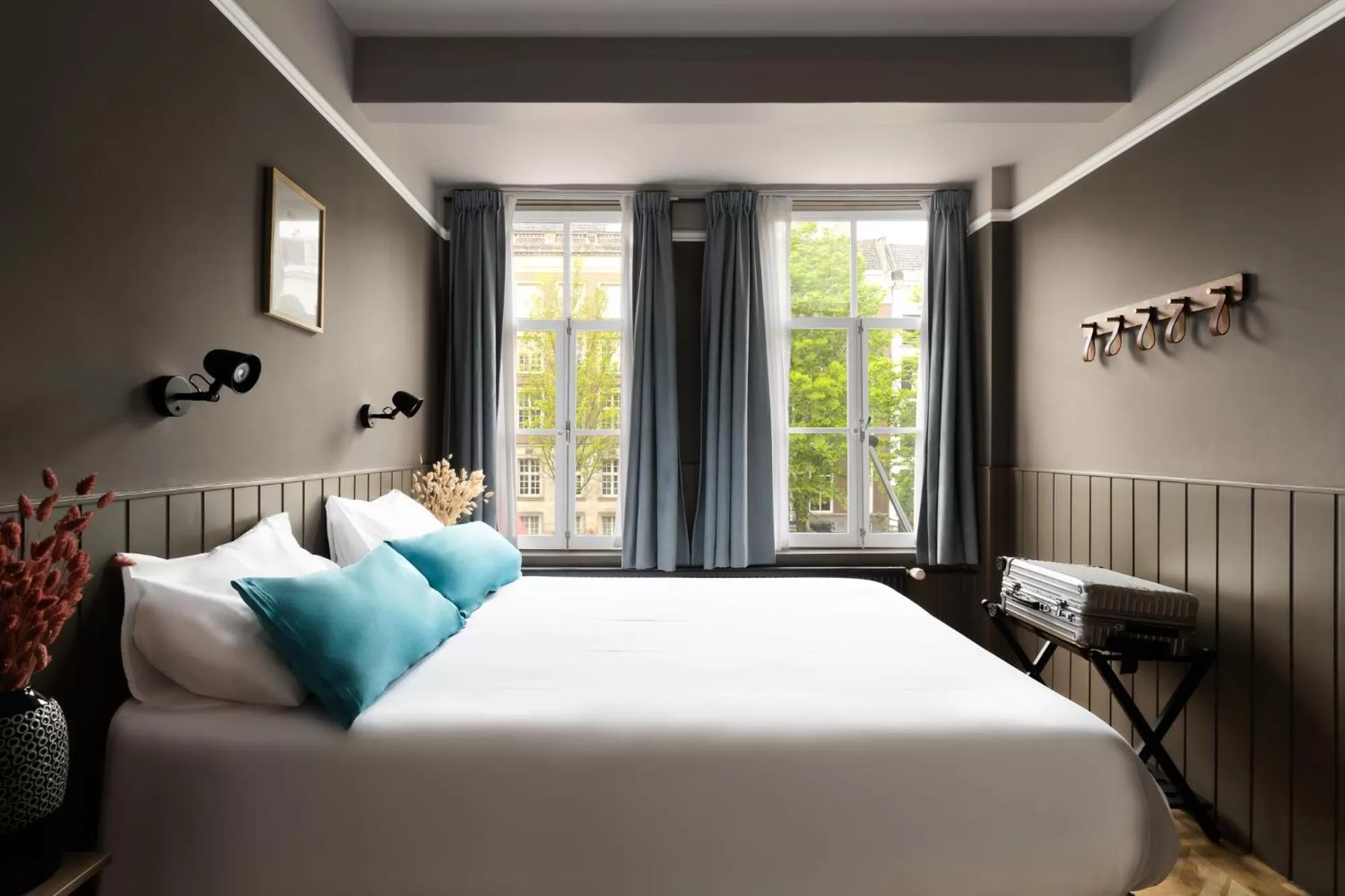 Double Room with Canal View in Stanley Collection Hotel Hegra Amsterdam
