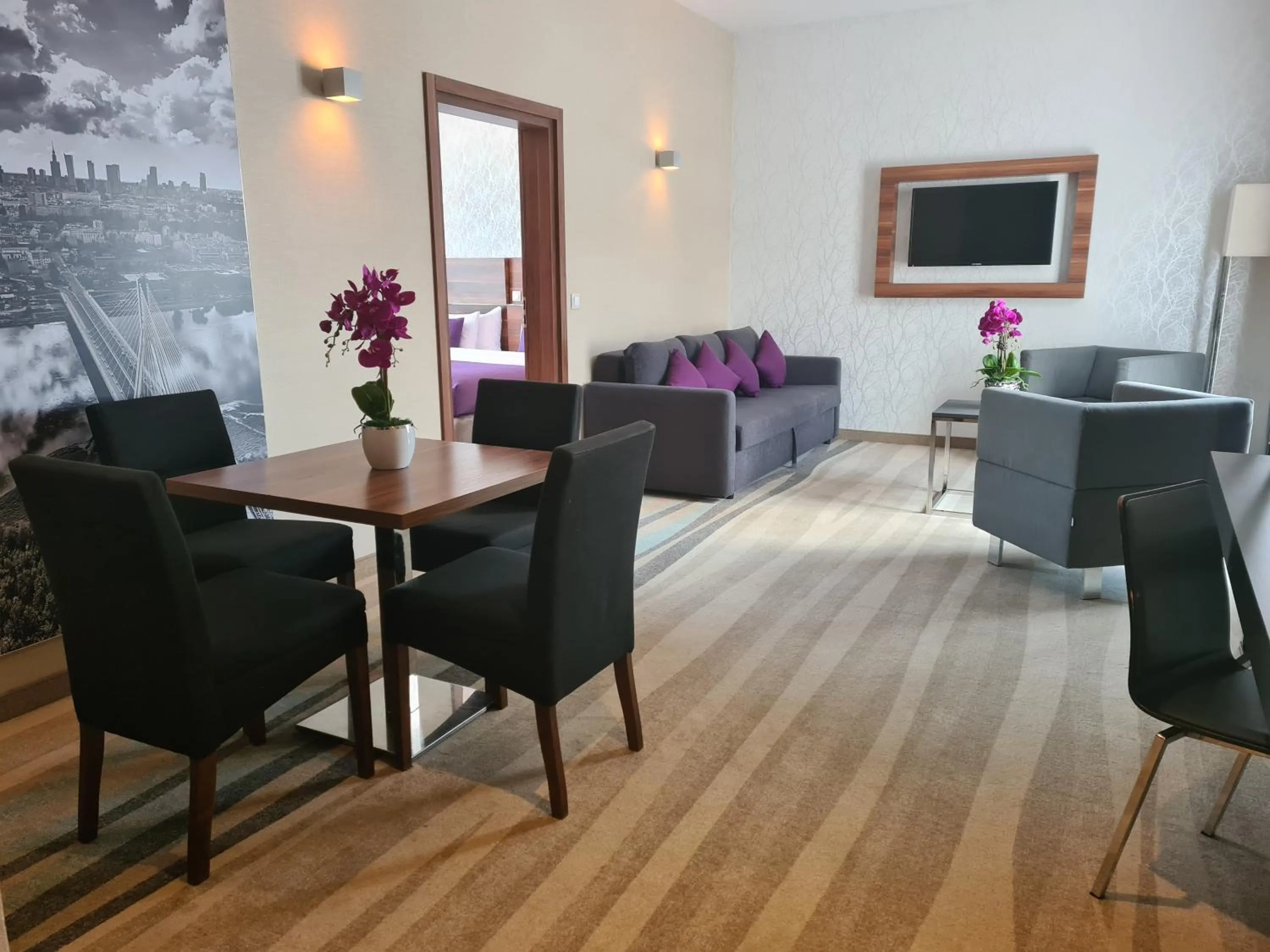 Suite in Warsaw Plaza Hotel