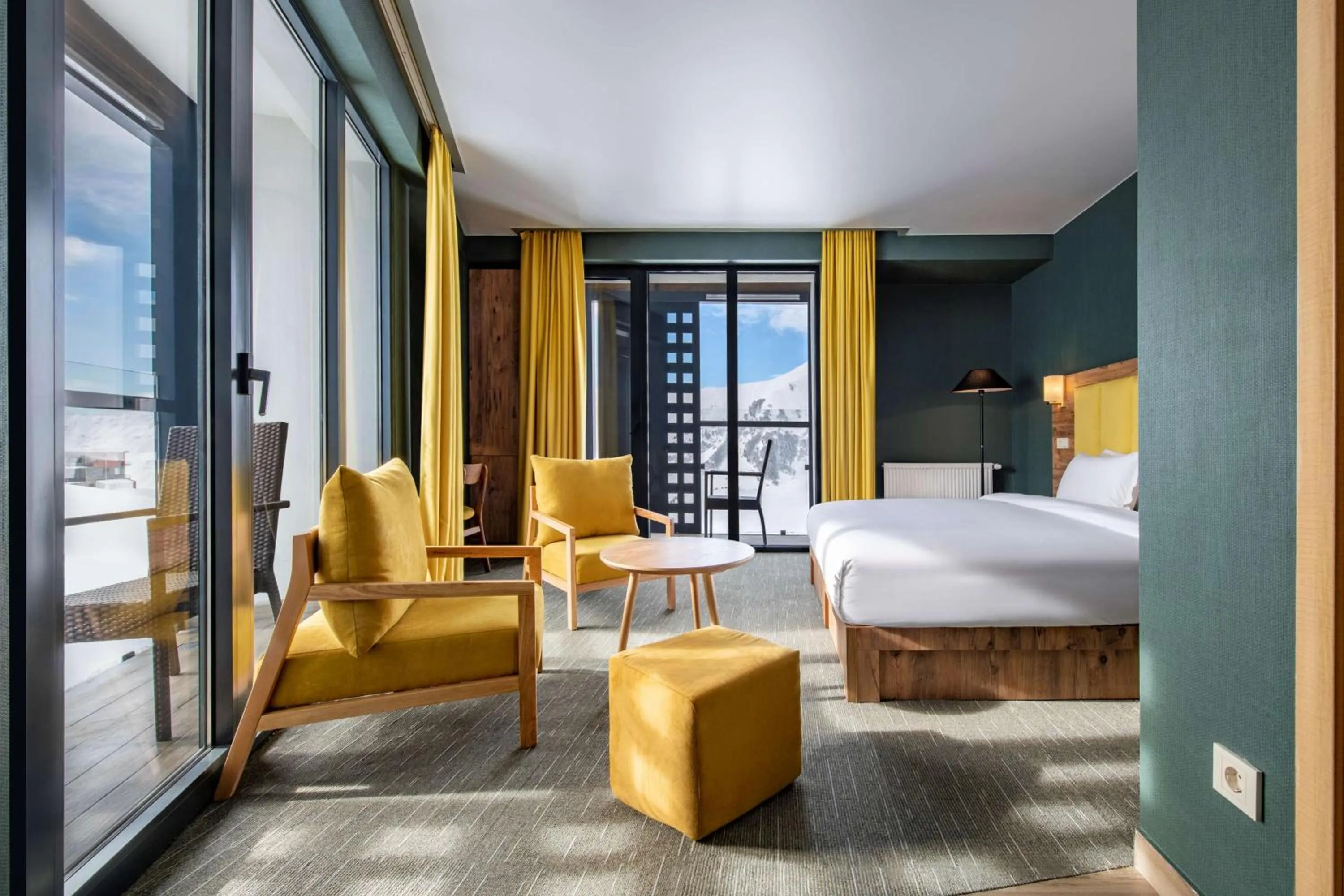 Family Room with Mountain View in Best Western Gudauri