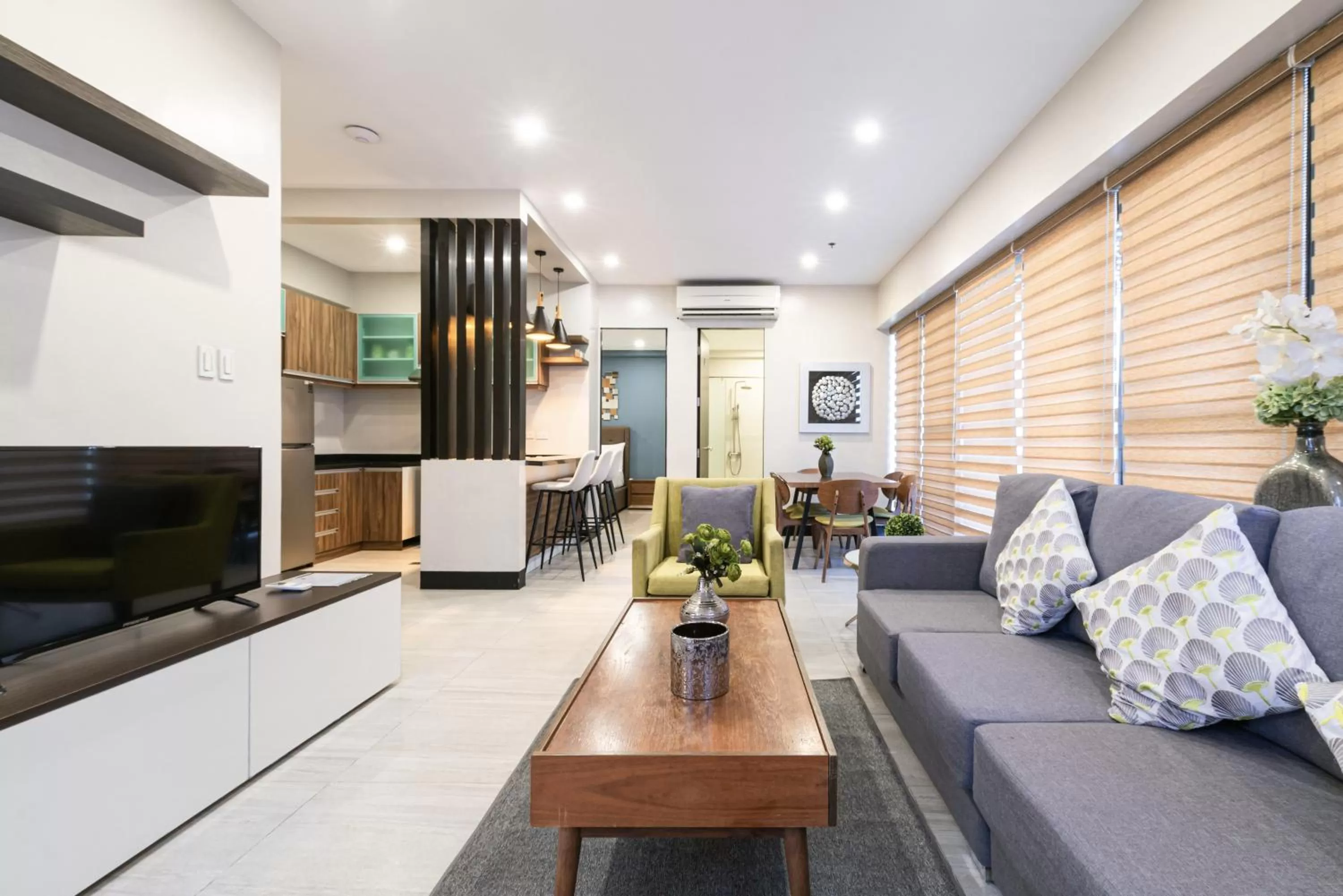 Penthouse Suite in Artemis Place Makati Hotel