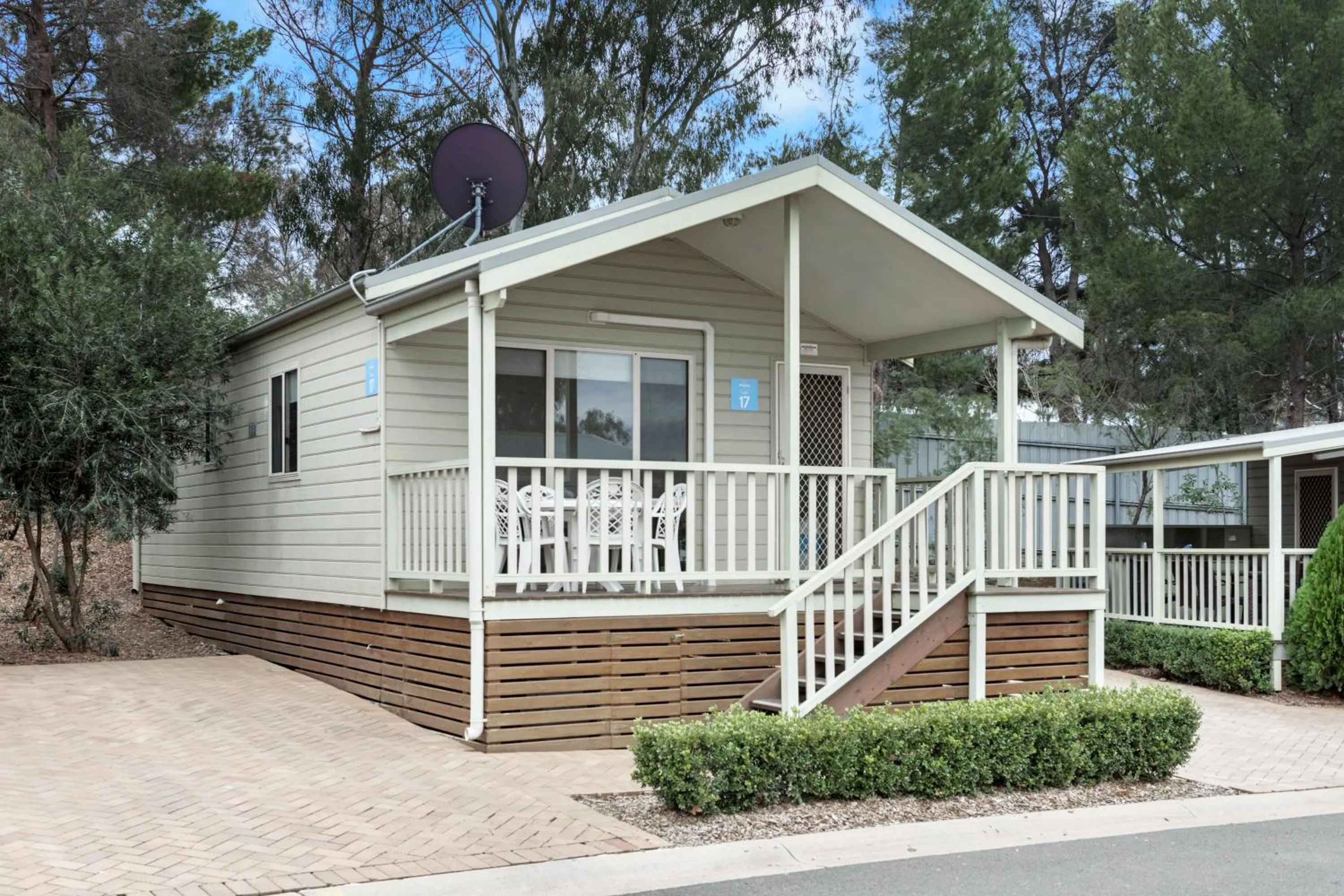 Superior 2 Bedroom Cabin in Discovery Parks - Dubbo