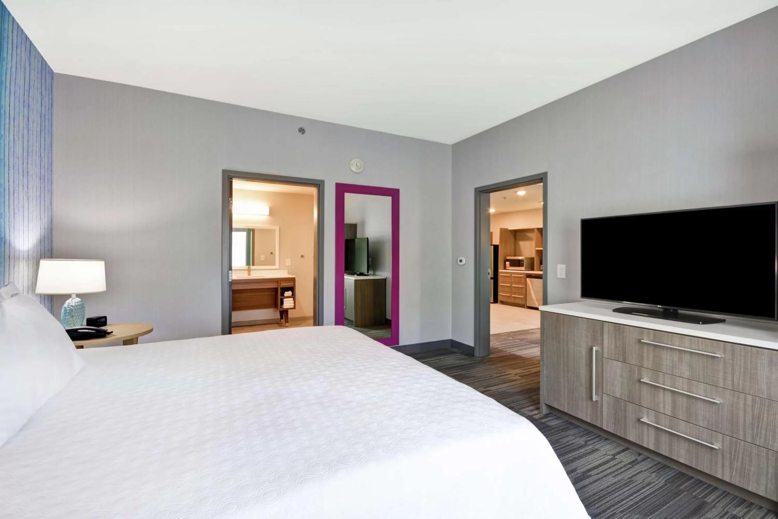 One-Bedroom King Suite - Non-Smoking in Home2 Suites By Hilton Atlanta Lithia Springs