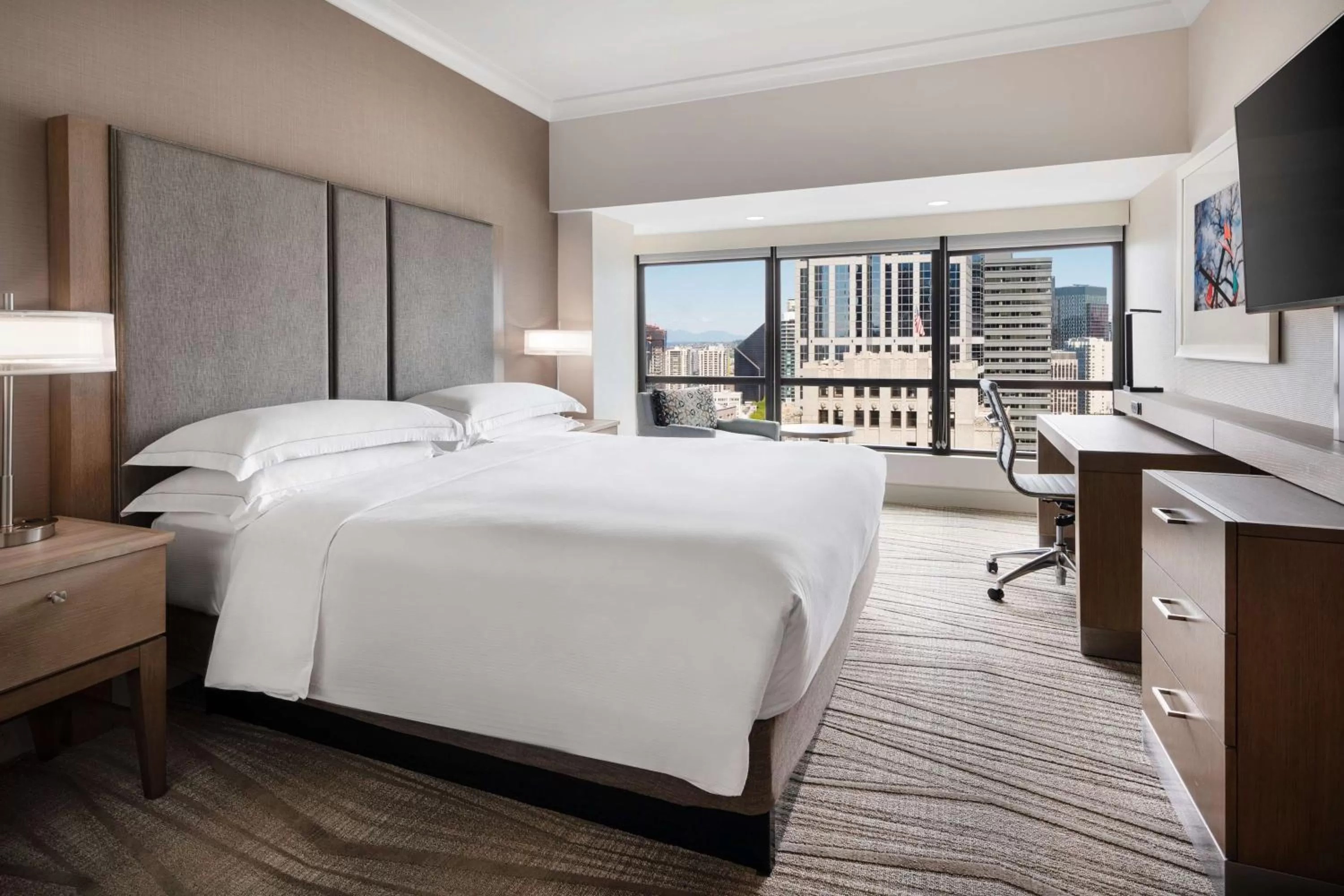 Executive King Room with Skyline View in Hilton Seattle