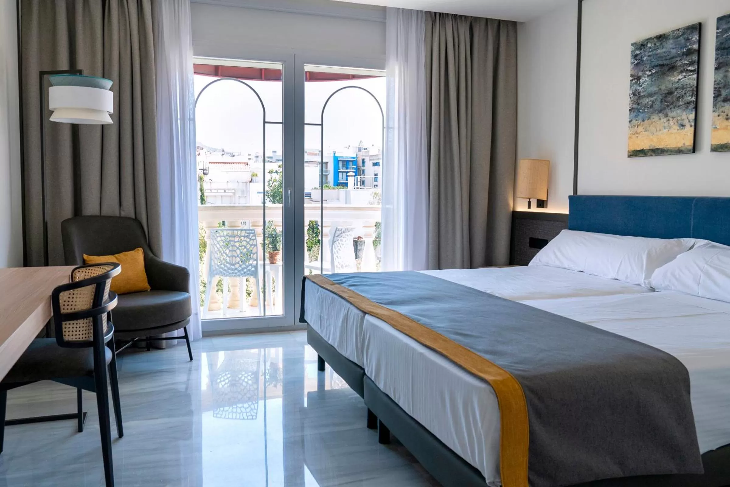 Twin Room with Pool View in URH Sitges Playa