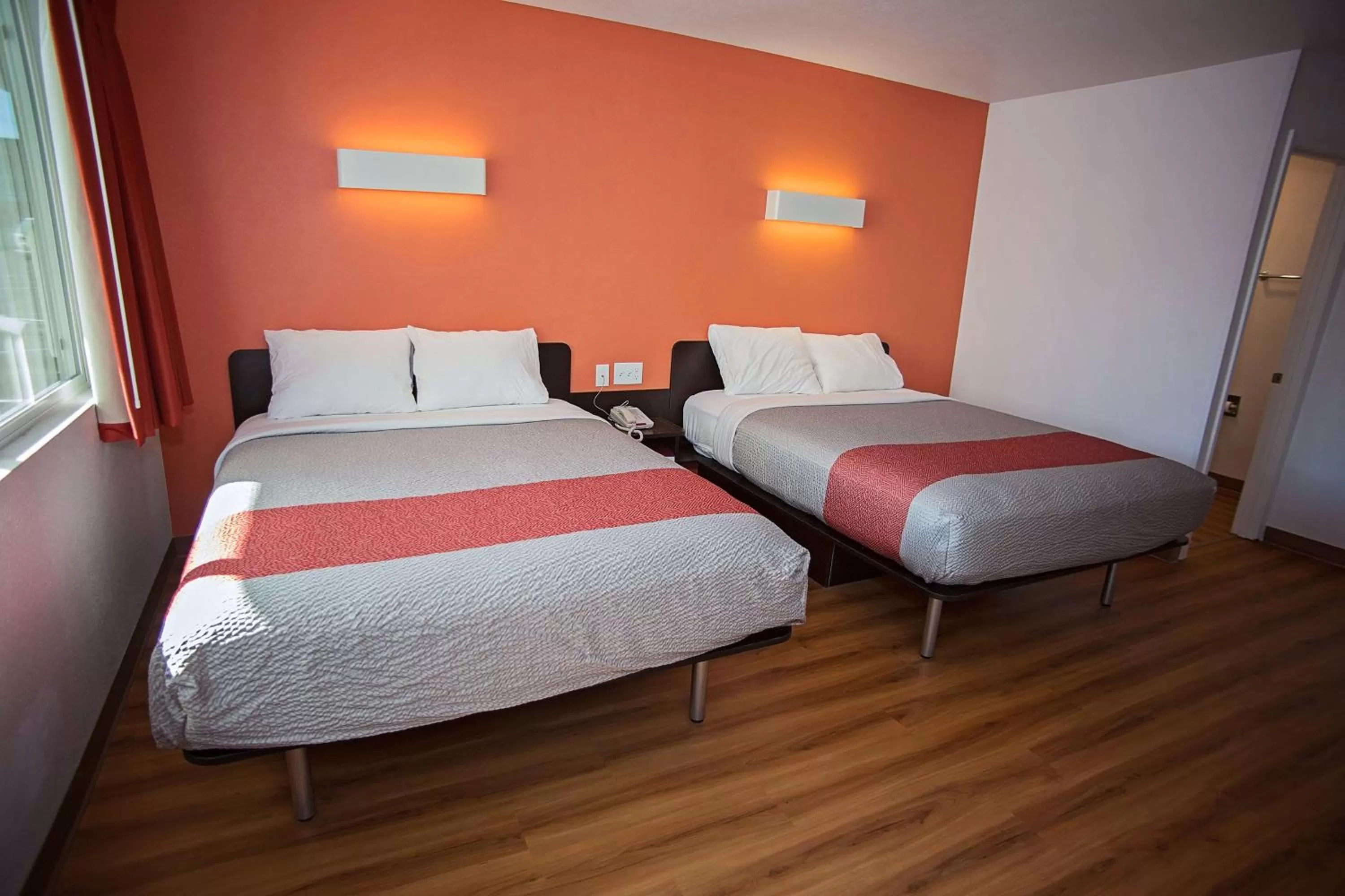 Deluxe Queen Room with Two Queen Beds - Non-Smoking in Motel 6-Crescent City, CA