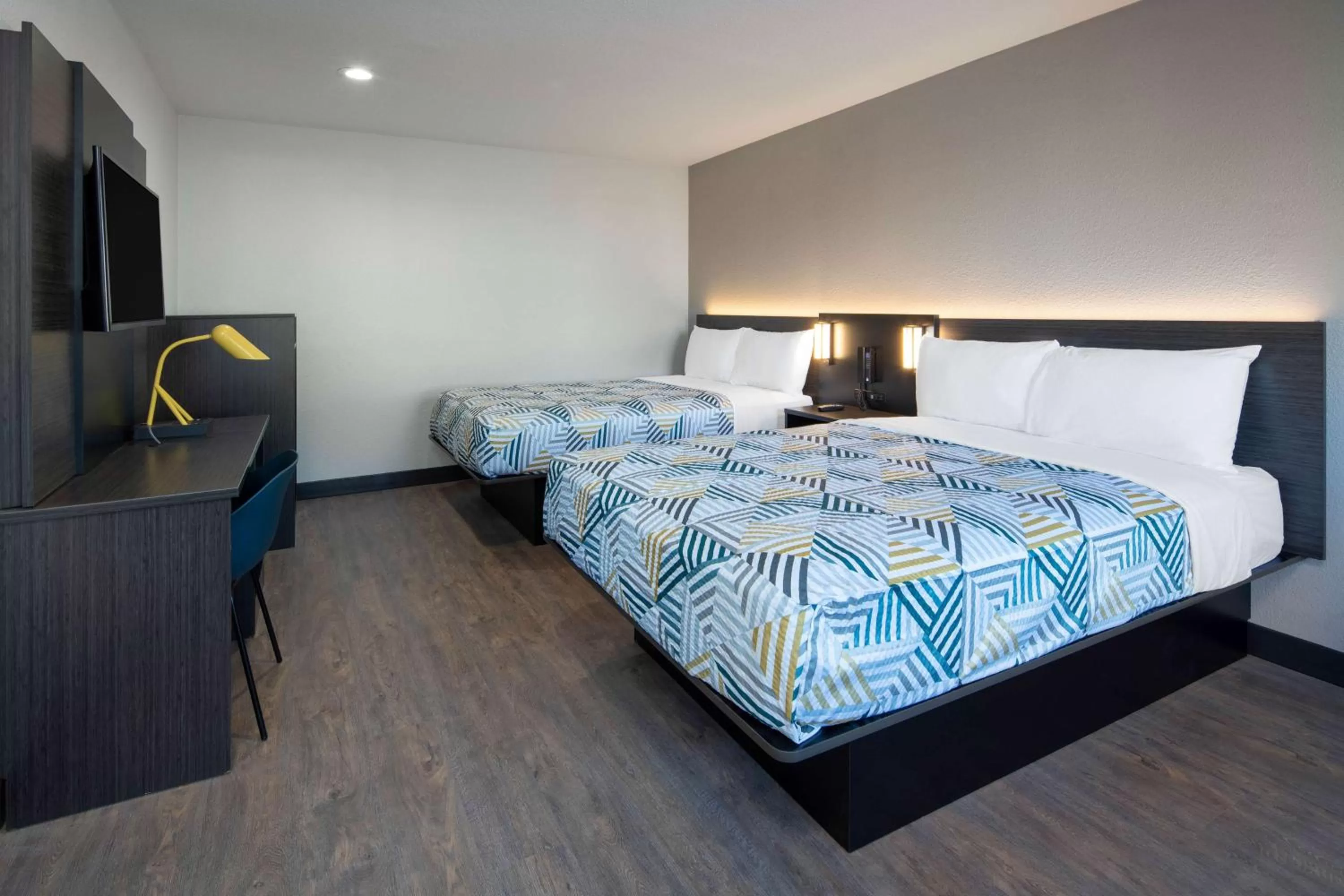 Deluxe Quadruple Room in Motel 6-Fontana, CA