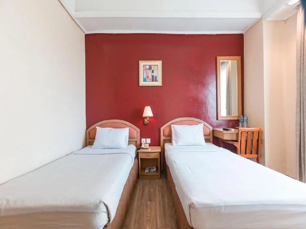 Standard Twin Room in Hotel Bulevar Tanjung Duren Jakarta