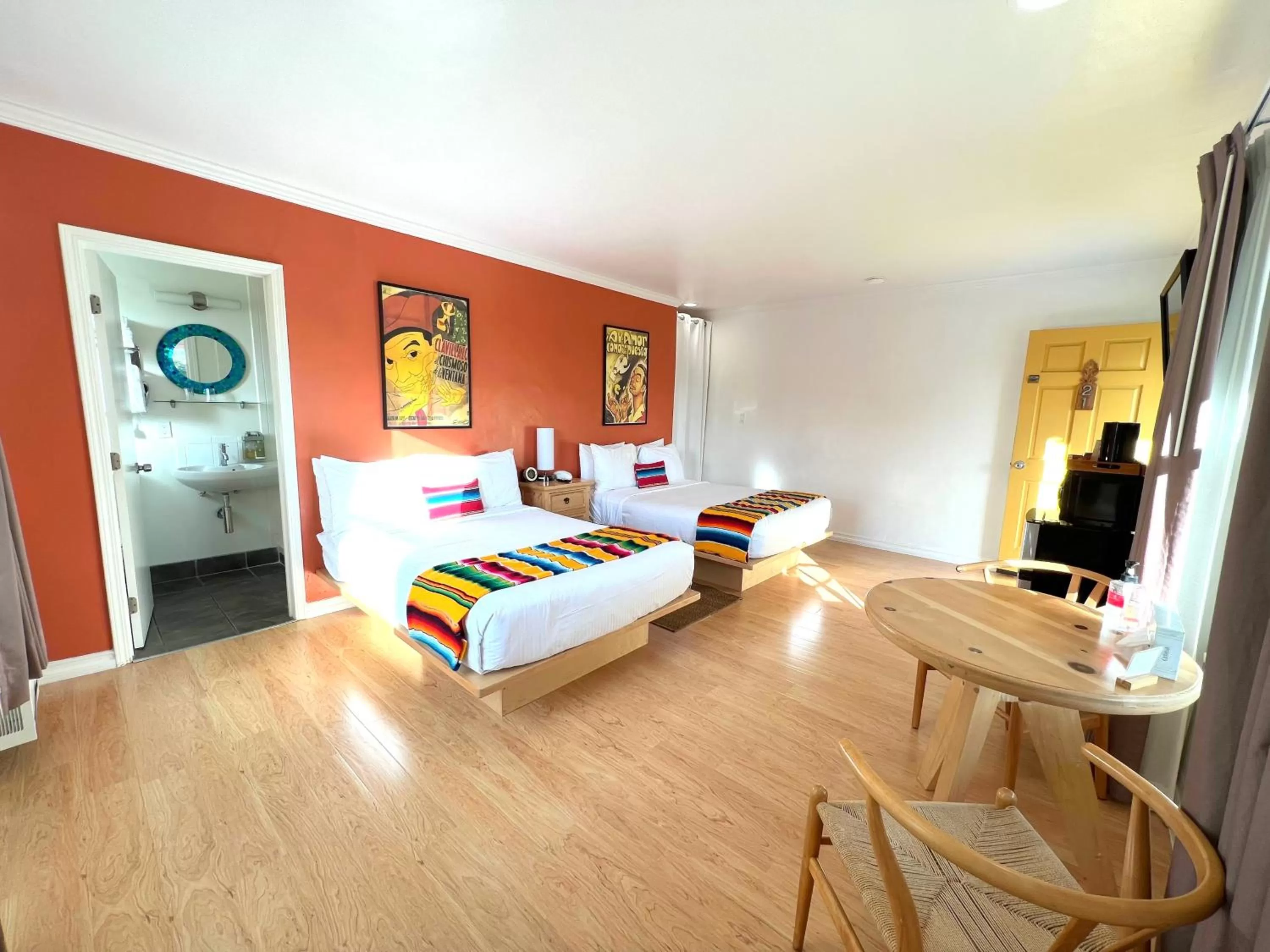 Double Room with Two Double Beds in Agave Inn