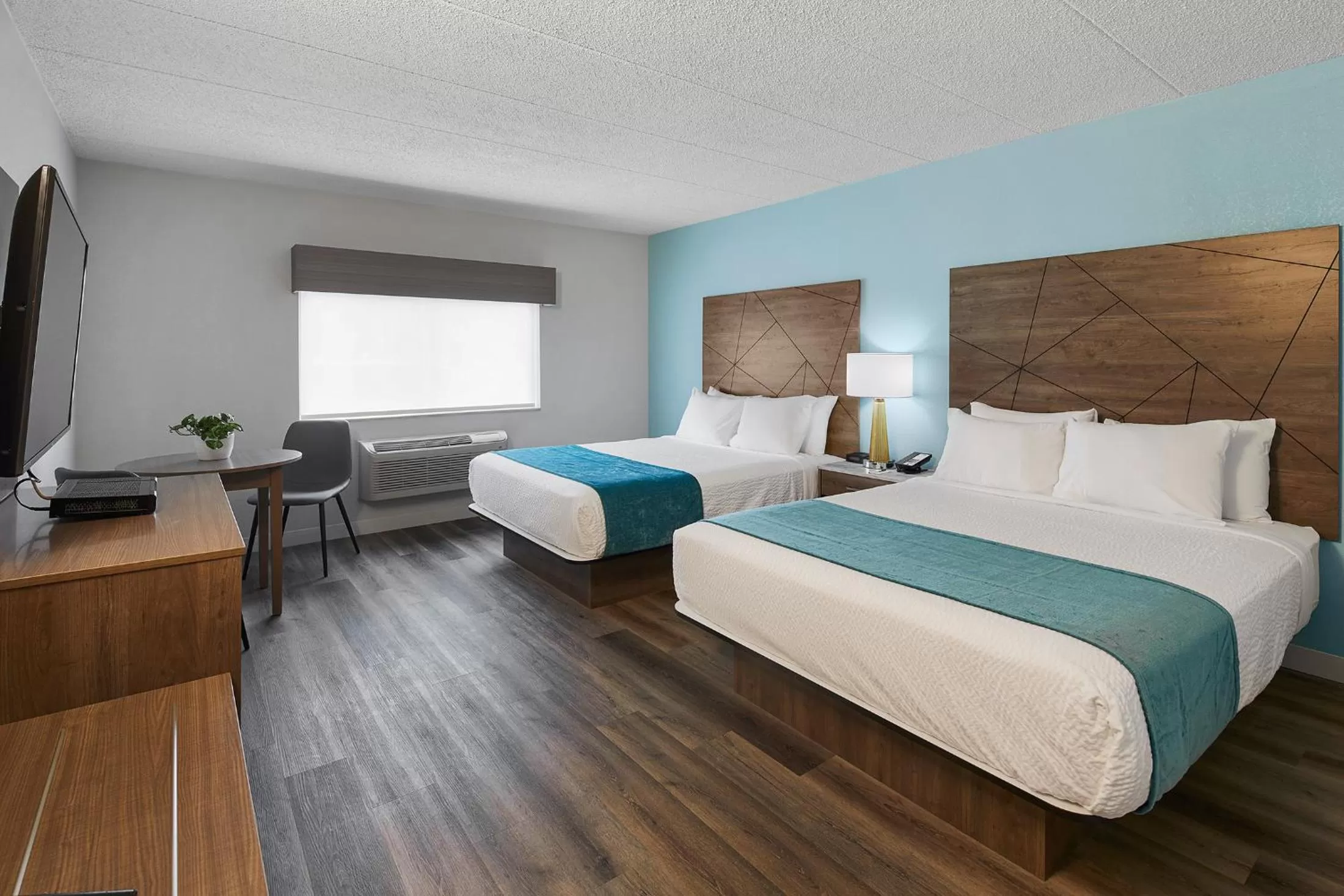 Queen Room with Two Queen Beds - Dog Friendly in Inn At Rehoboth