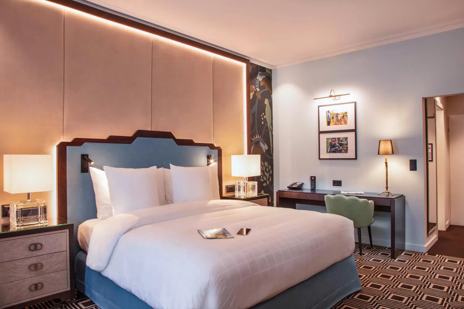 Unique! Renovated Superior room 28m2 in Hotel Bristol