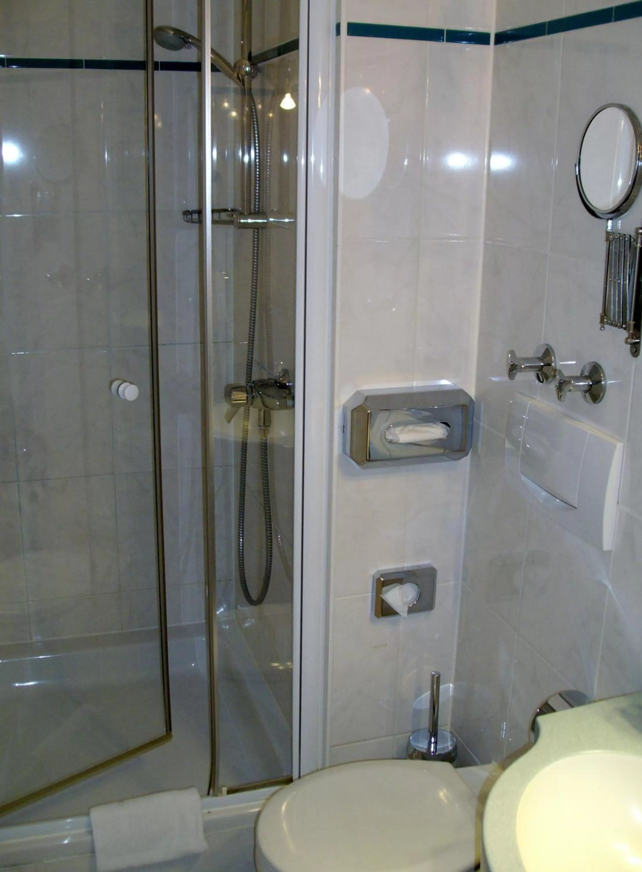 Deluxe Single Room in Superior Hotel Präsident