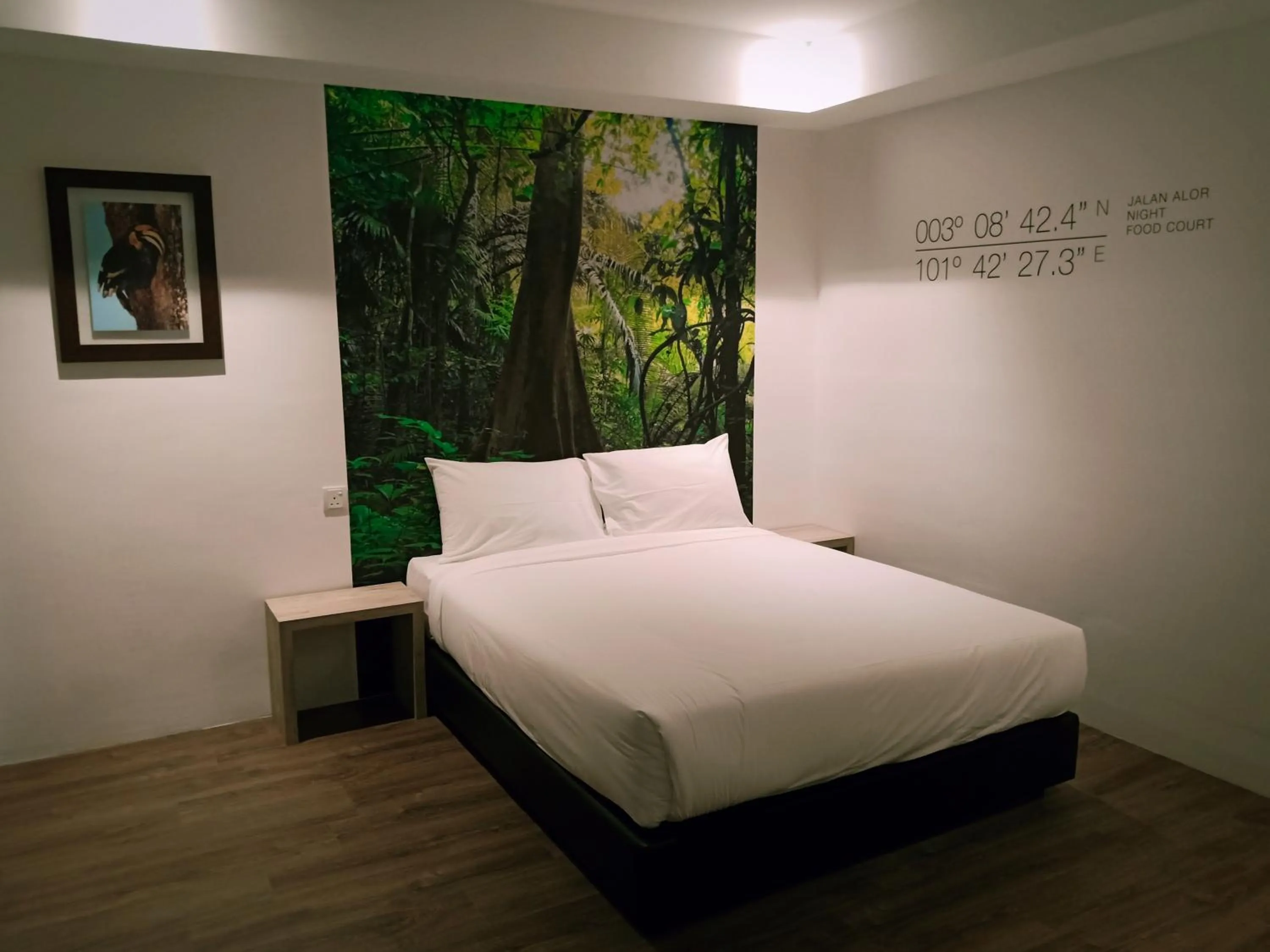 Superior Queen Room in H Boutique Hotel Xplorer Loke Yew