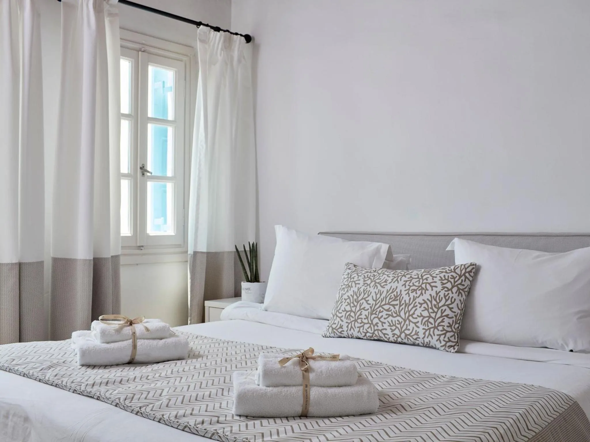 Traditional Maisonette in Mykonos Princess Hotel