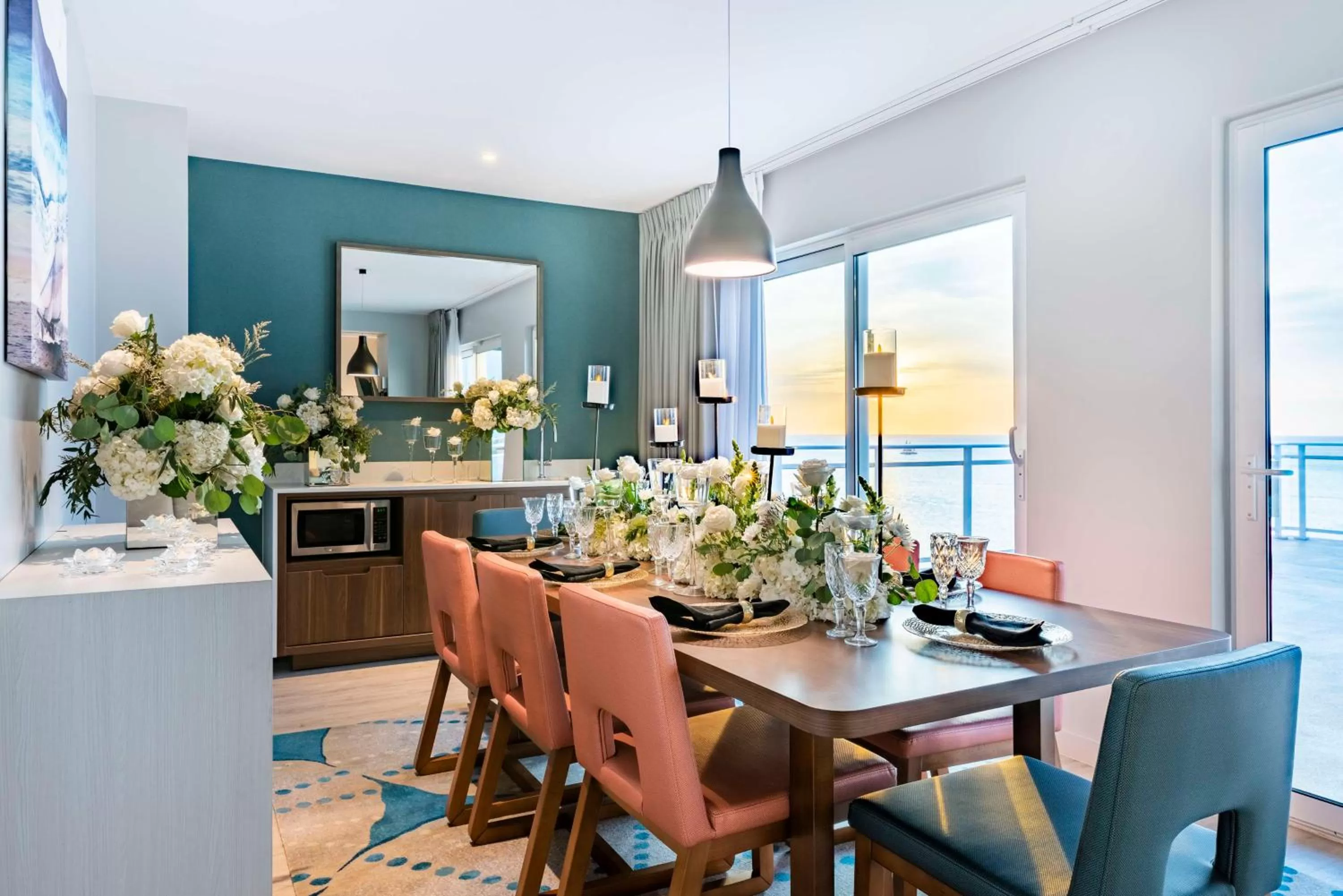 One-Bedroom Grand Pergola Suite with Ocean View in Embassy Suites By Hilton Aruba Beach Resort