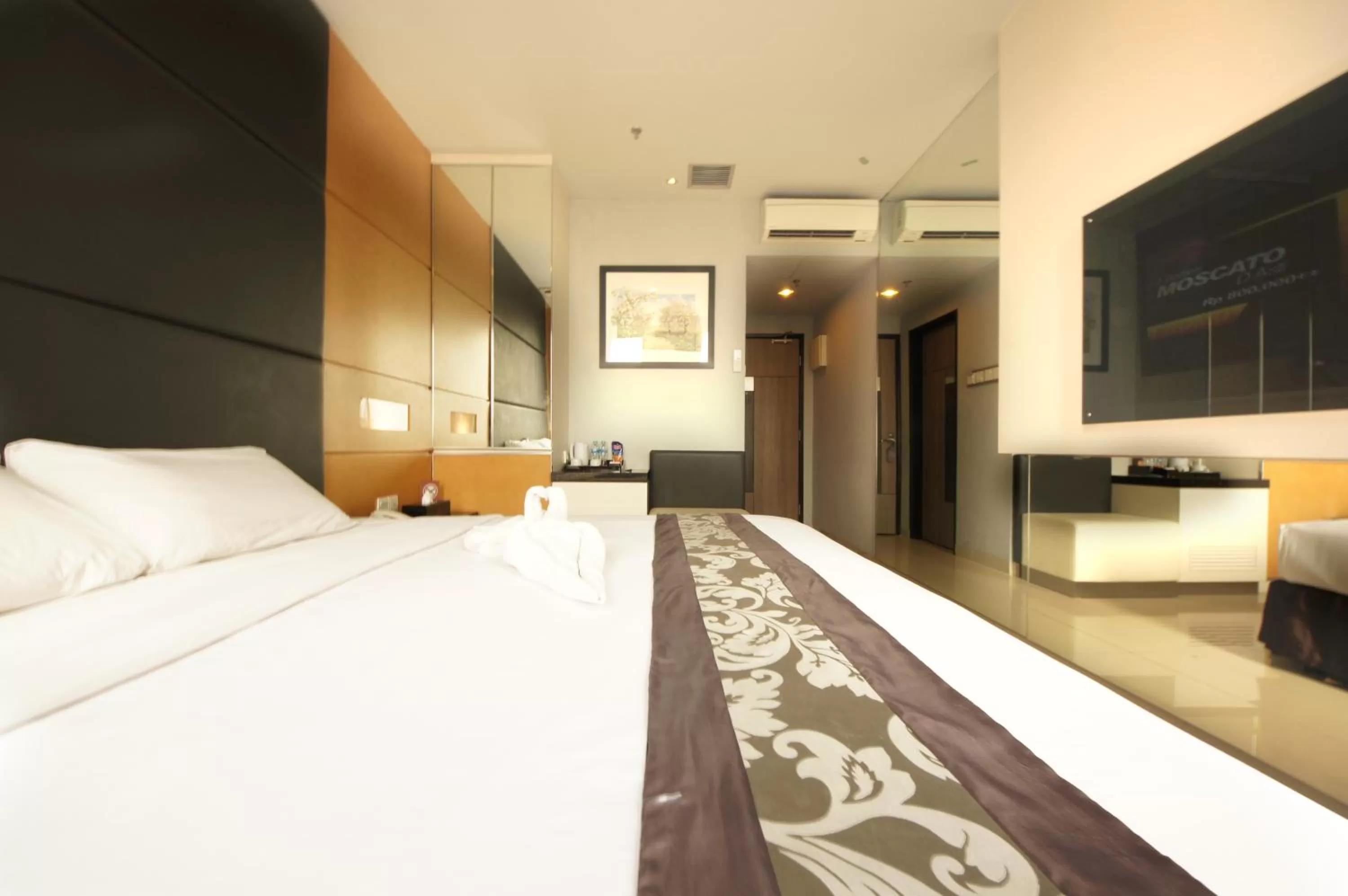 Deluxe Double Room in B Fashion Hotel
