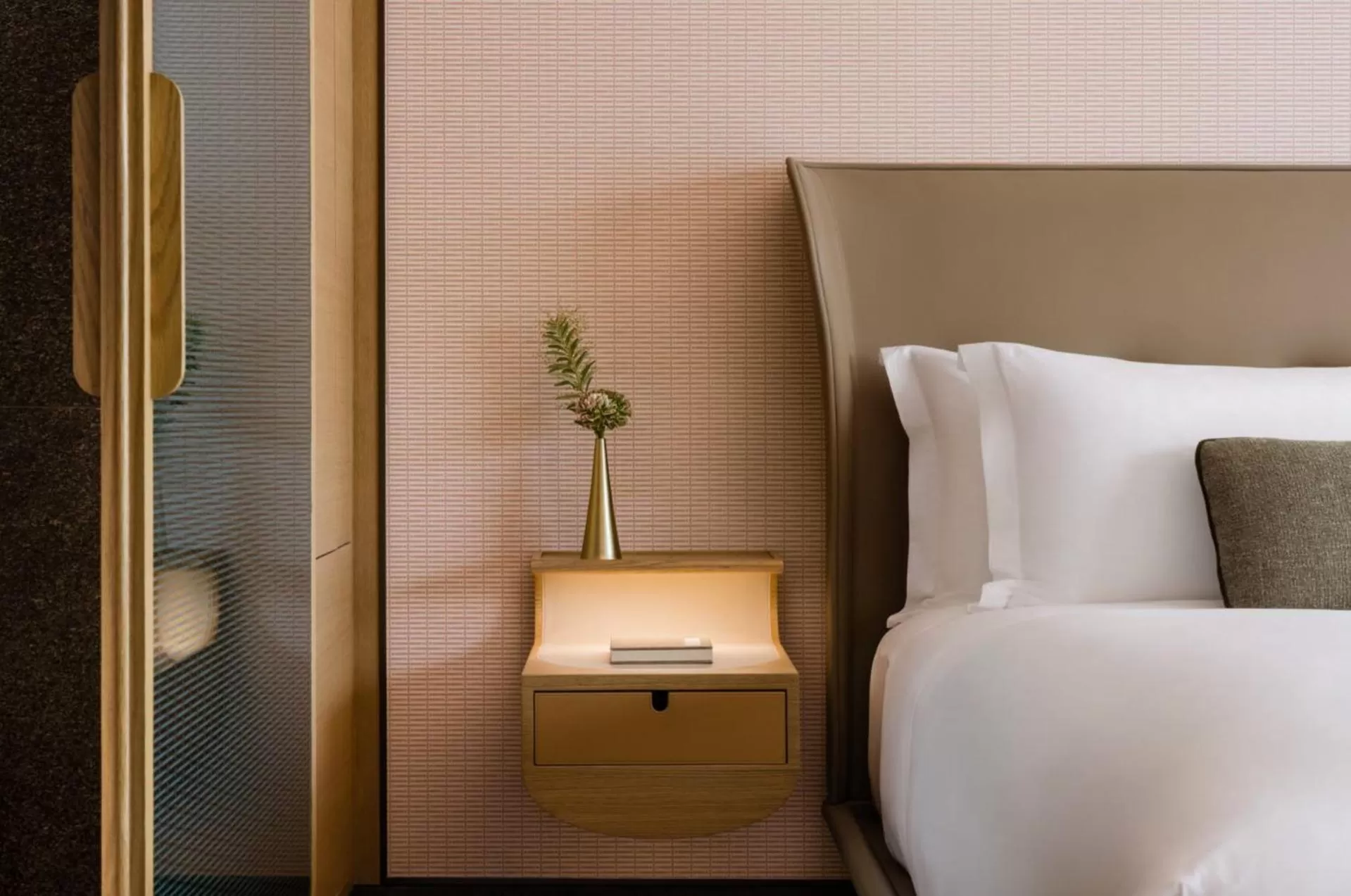 Classic Room in Regent Hong Kong