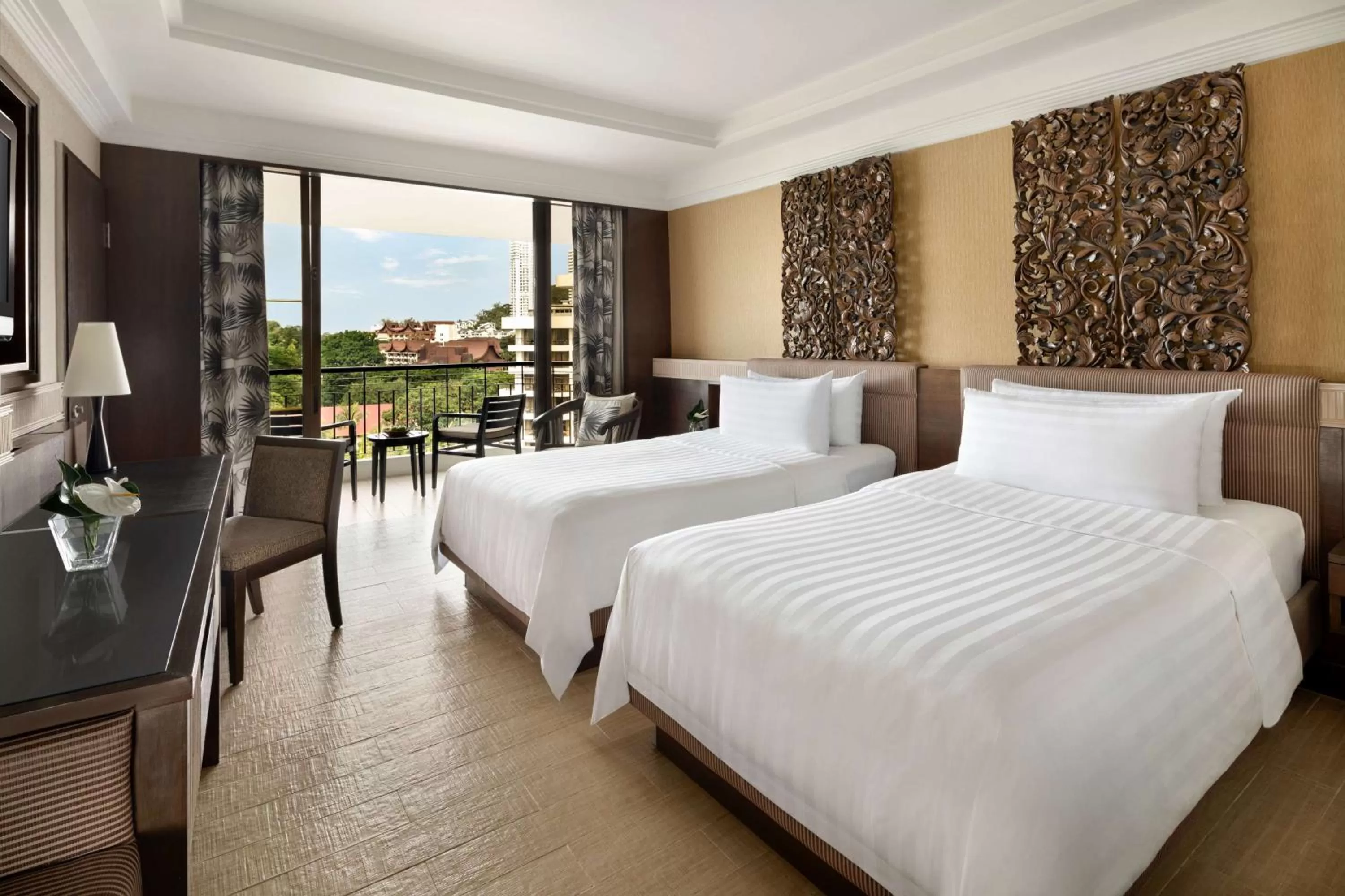Executive Twin Room with Seaview in Shangri-La Golden Sands, Penang
