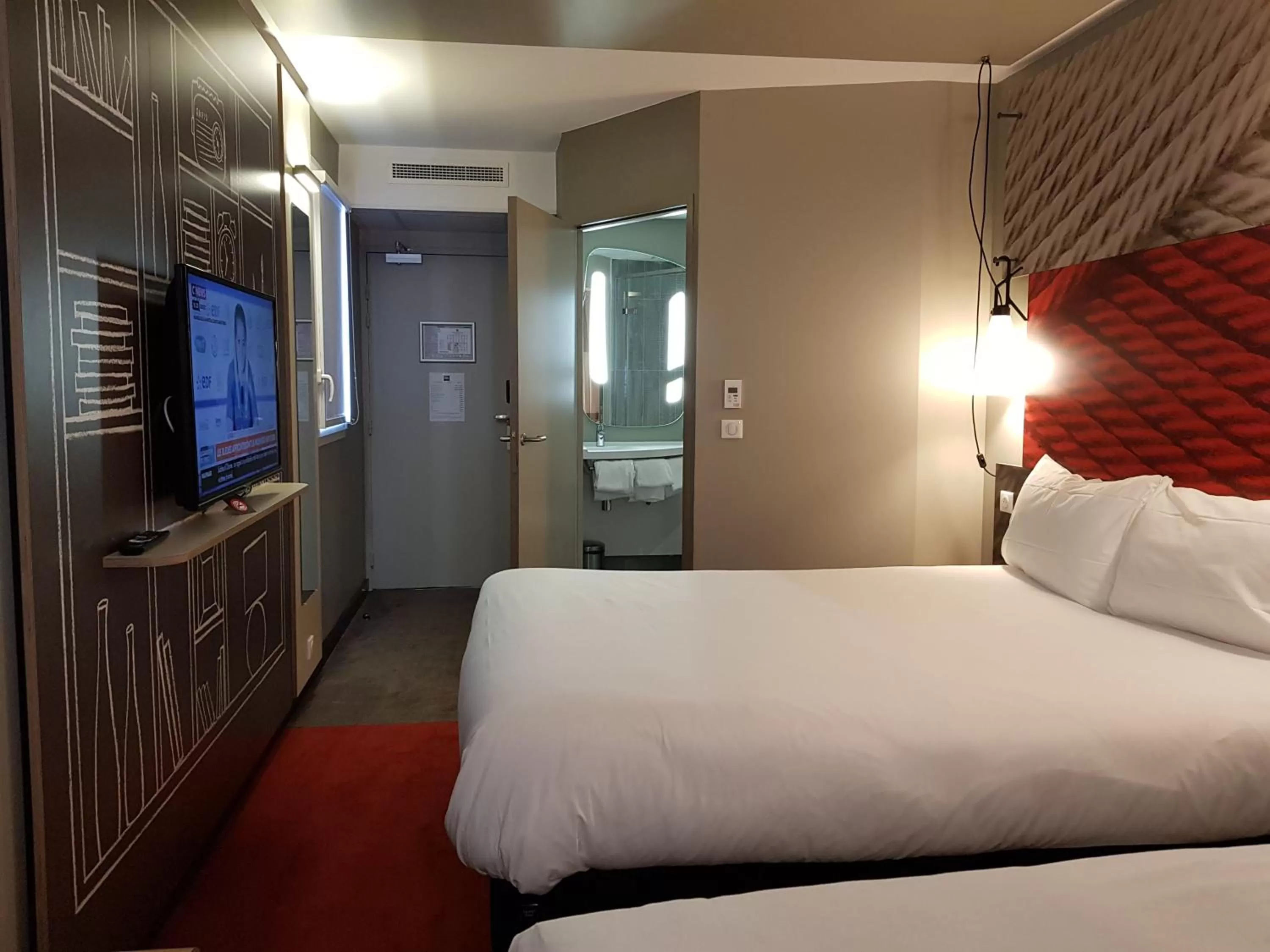 Bed in ibis Cahors