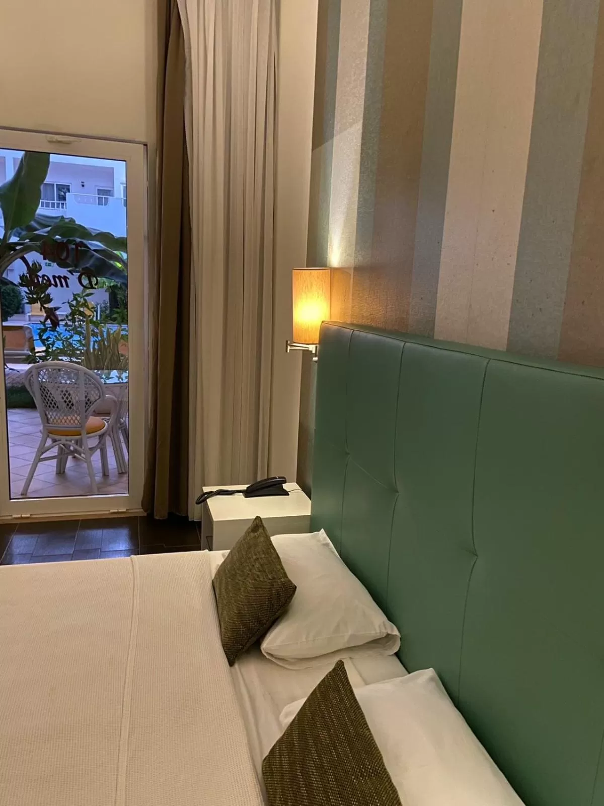 Superior Double or Twin Room with Pool View in Ouril Pontao Hotel