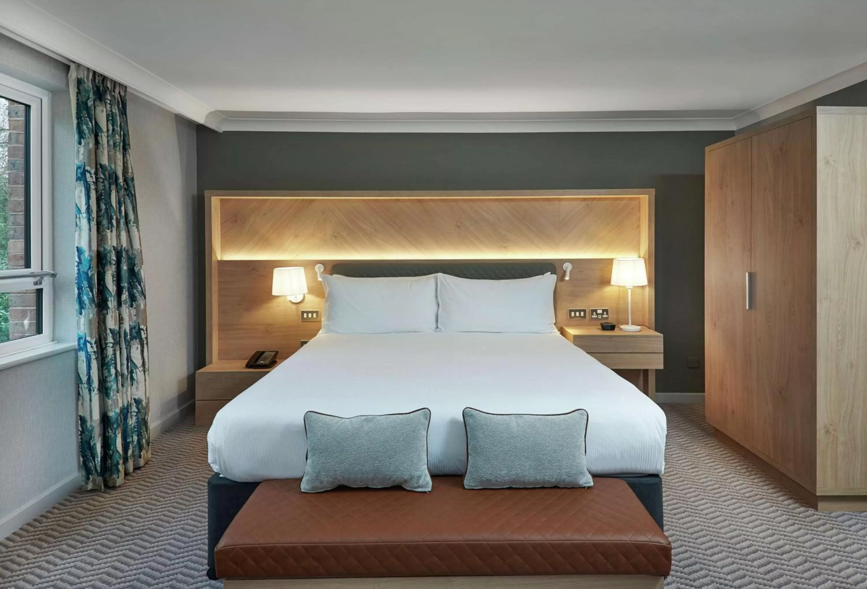 Junior Wellness King Suite in Hilton Cobham