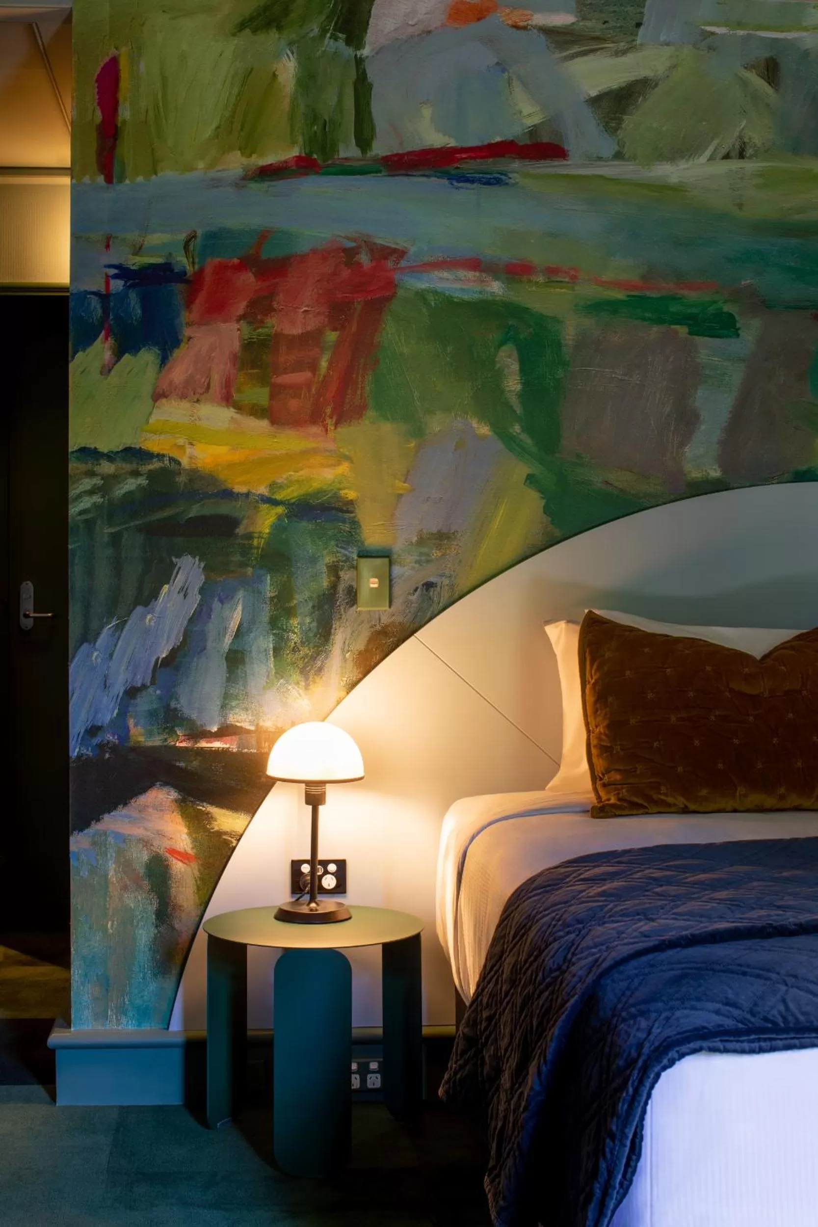 Habitat Rooms in The Central Hotel Queenstown, A Naumi Chapter