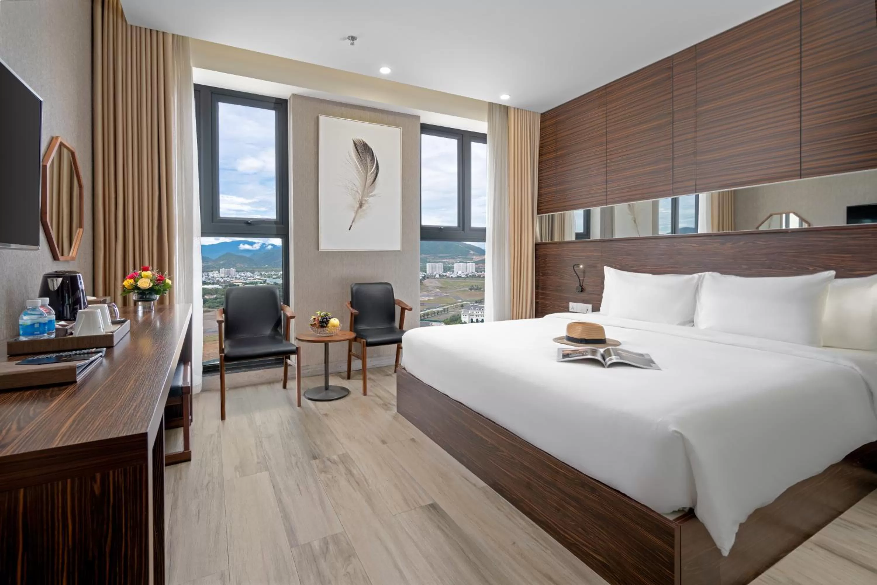 Family Connecting City in Emerald Bay Hotel & Spa Nha Trang