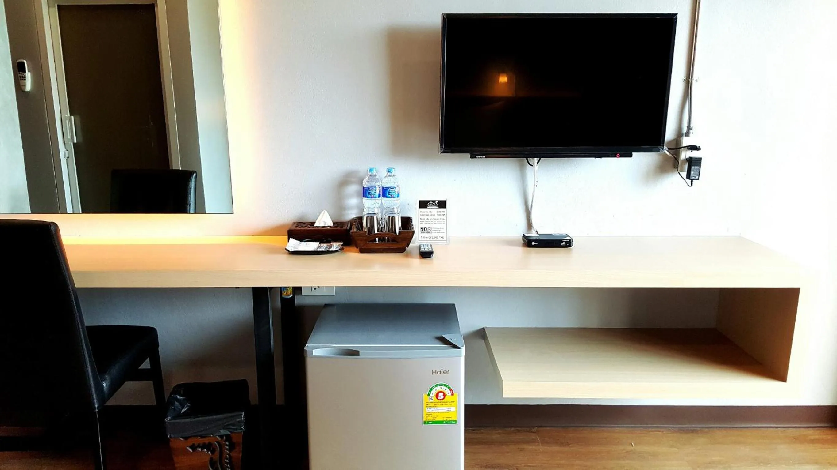 Standard King Room in Room2u