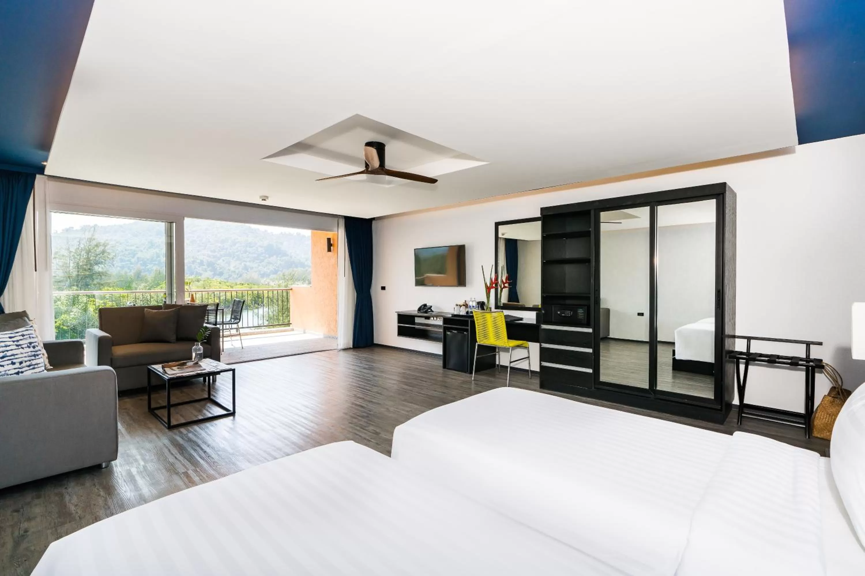 Large Double or Twin Room in Marina Sands Resort