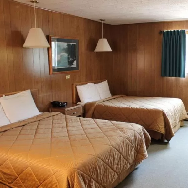 Queen Room - Disability Access/Non-Smoking in Georgetown Mountain Inn