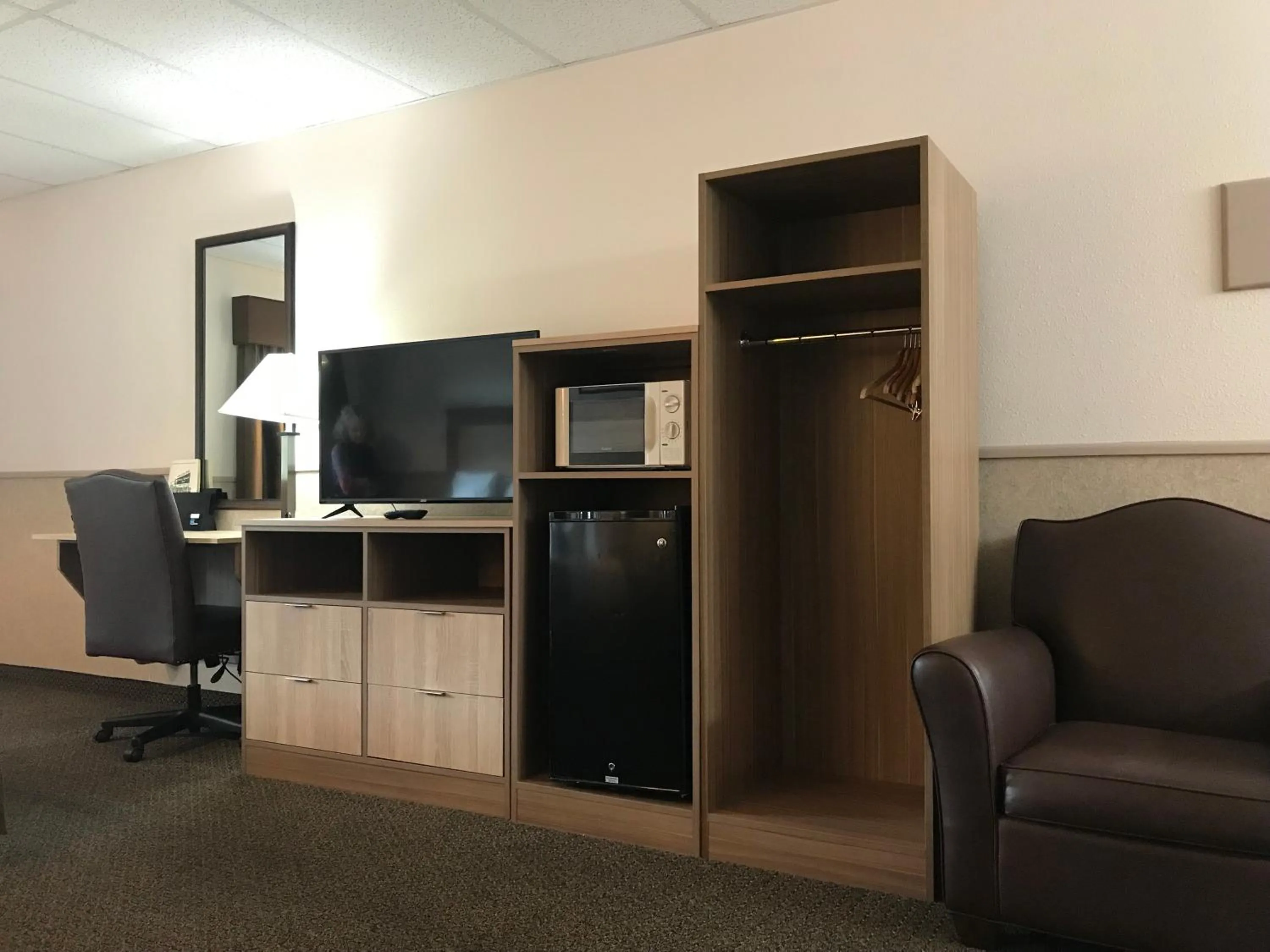 King Suite in Silver Spruce Inn