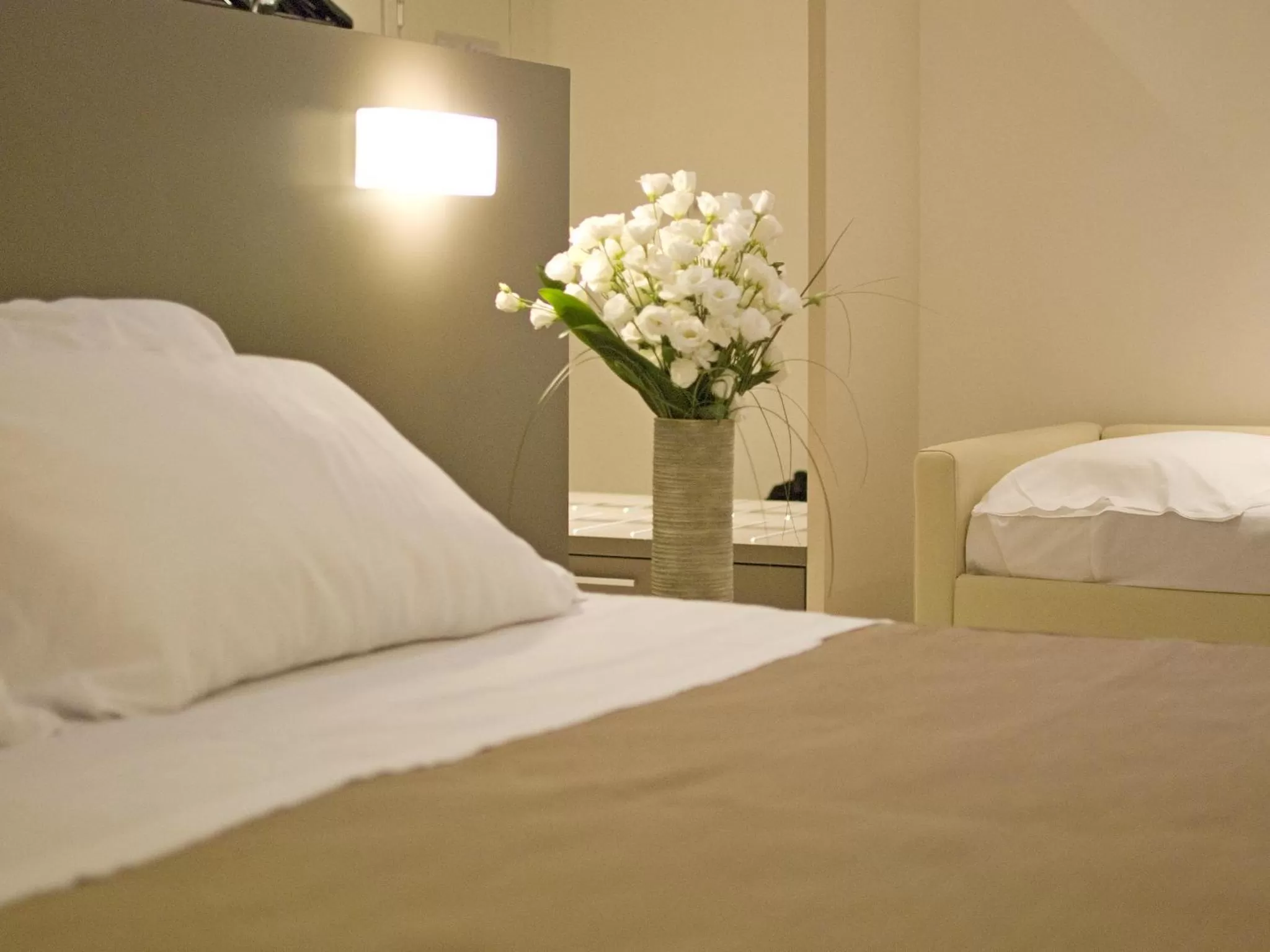 Family Room (2 Adults + 2 Children) in Hotel Cube