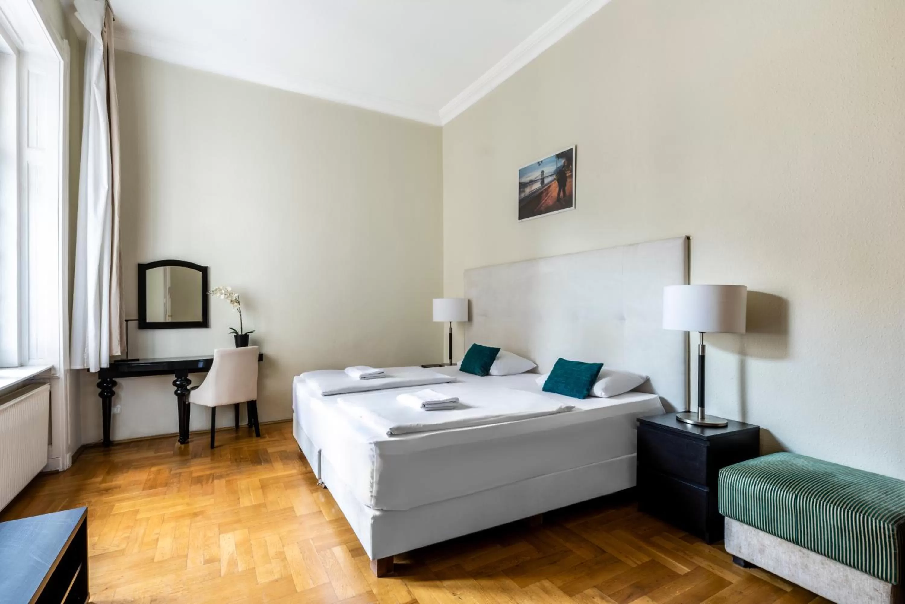 One-Bedroom Apartment in Baross City Hotel - Budapest