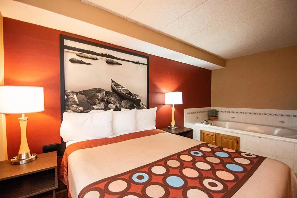 Queen Studio Suite - Non-Smoking in Super 8 by Wyndham Brooklyn Center/MPLS