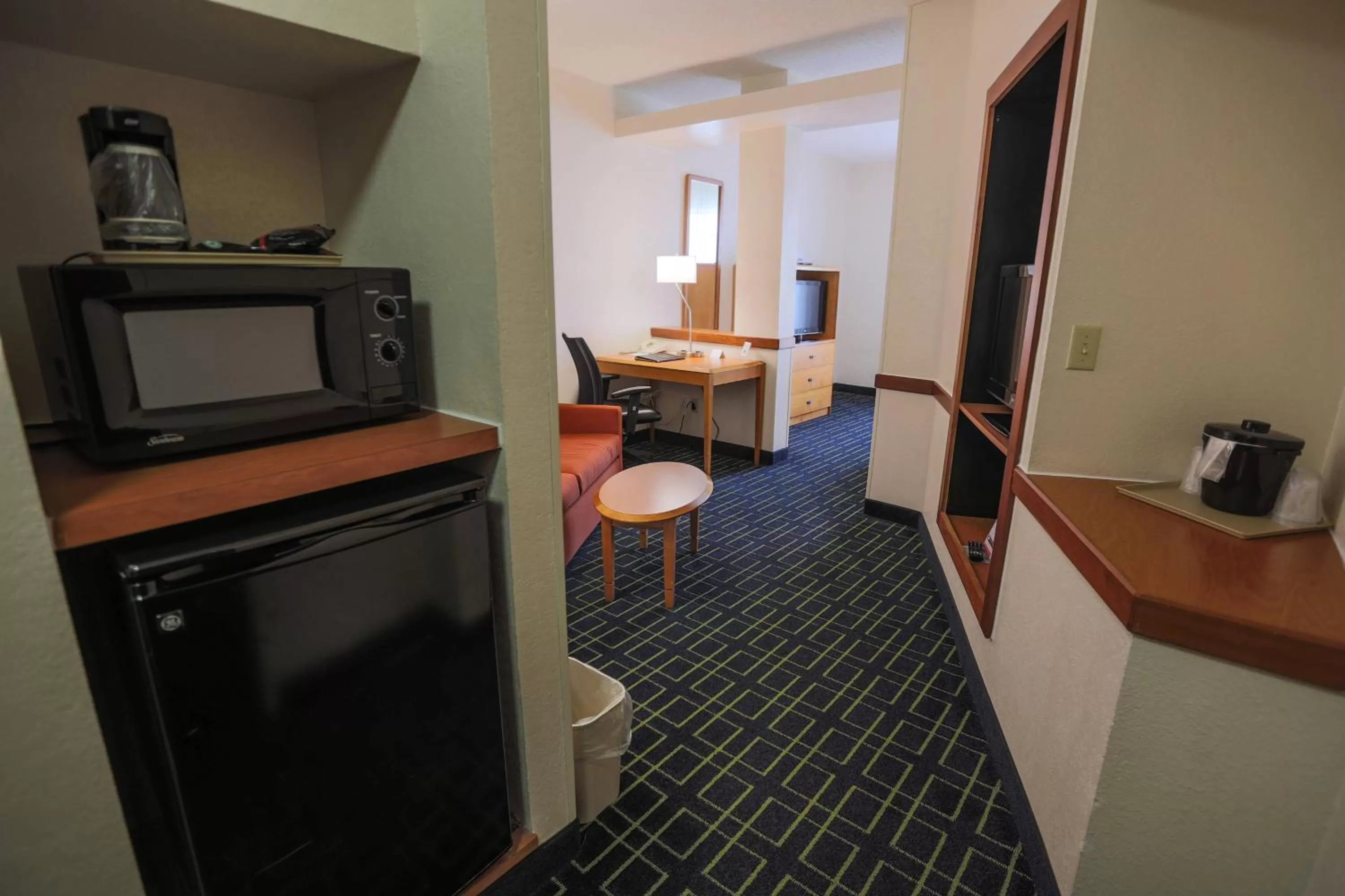 King Suite with Sofa Bed - Non Smoking in Comfort Inn & Suites Berea