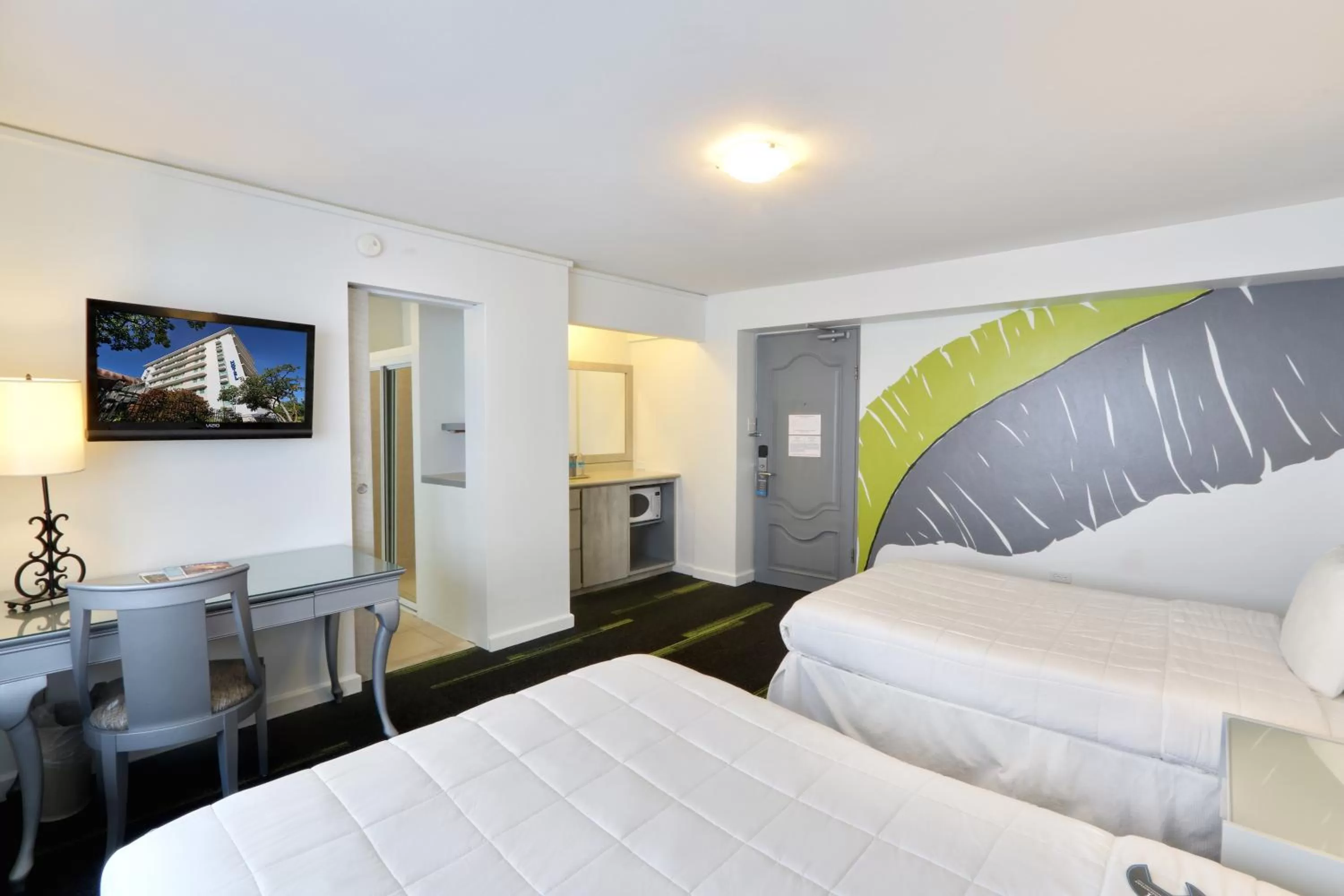 Standard Room, 2 Double Beds in Hotel Miramar