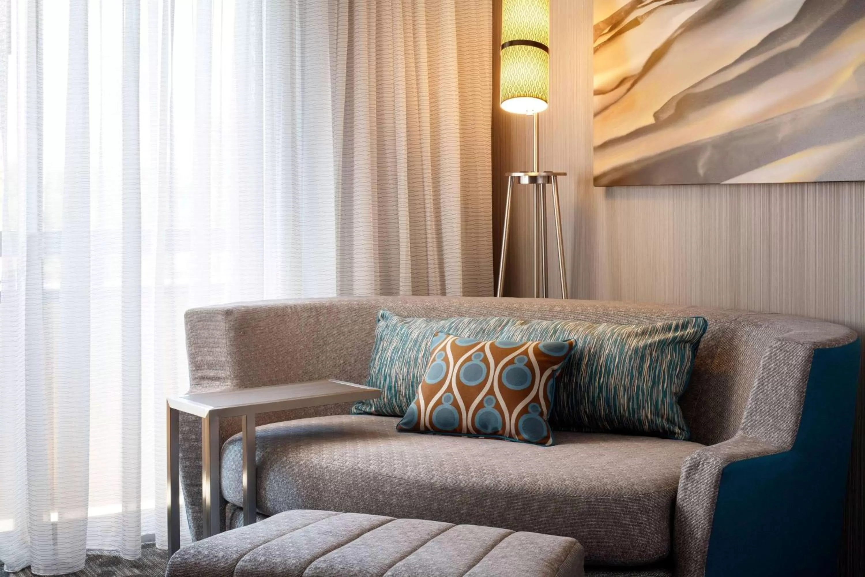 Guestroom King - Hearing Accessible in Sonesta Select Laguna Hills Irvine Spectrum