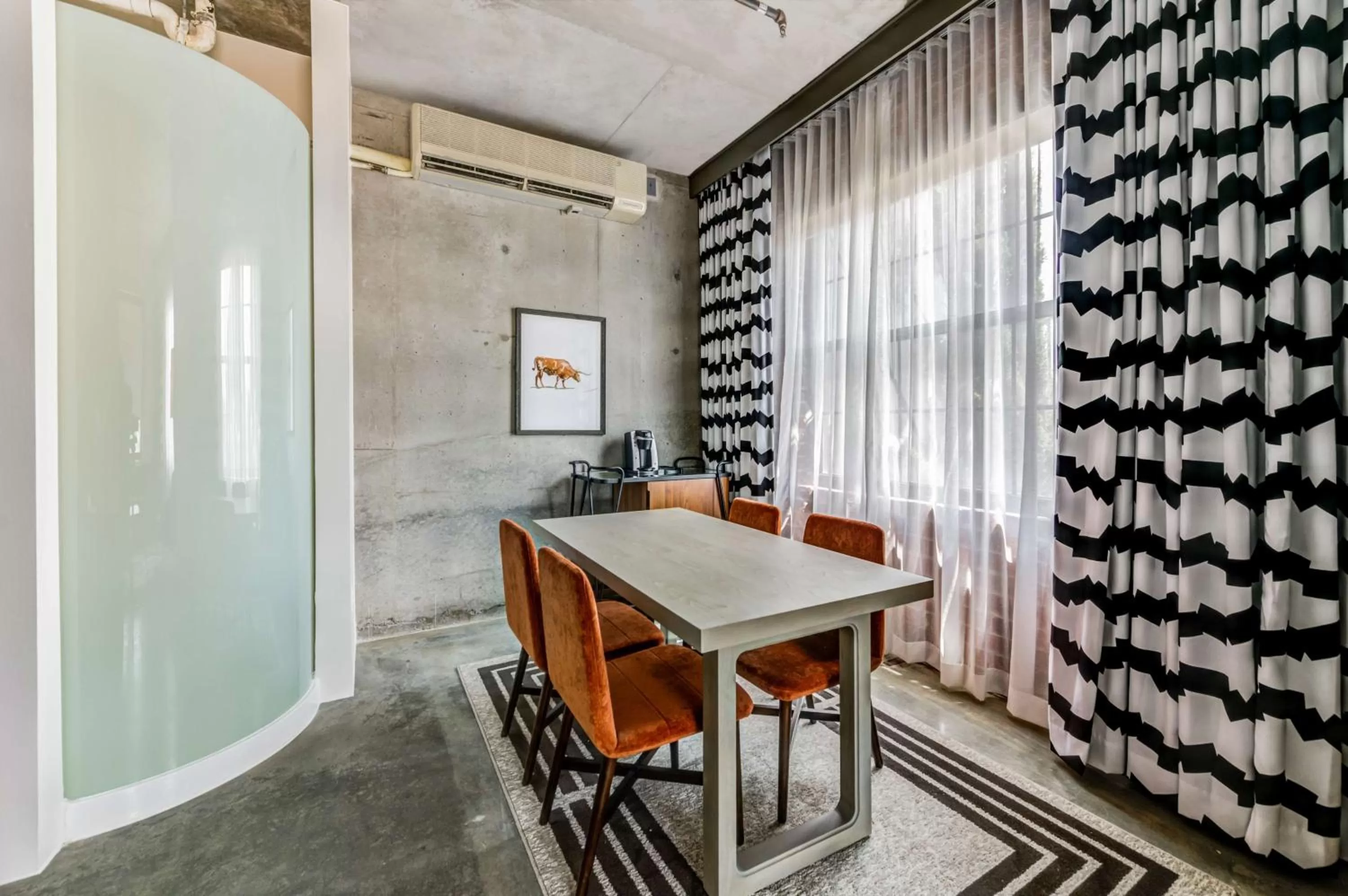 One-Bedroom King Suite in NYLO Dallas Plano Hotel, Tapestry Collection by Hilton