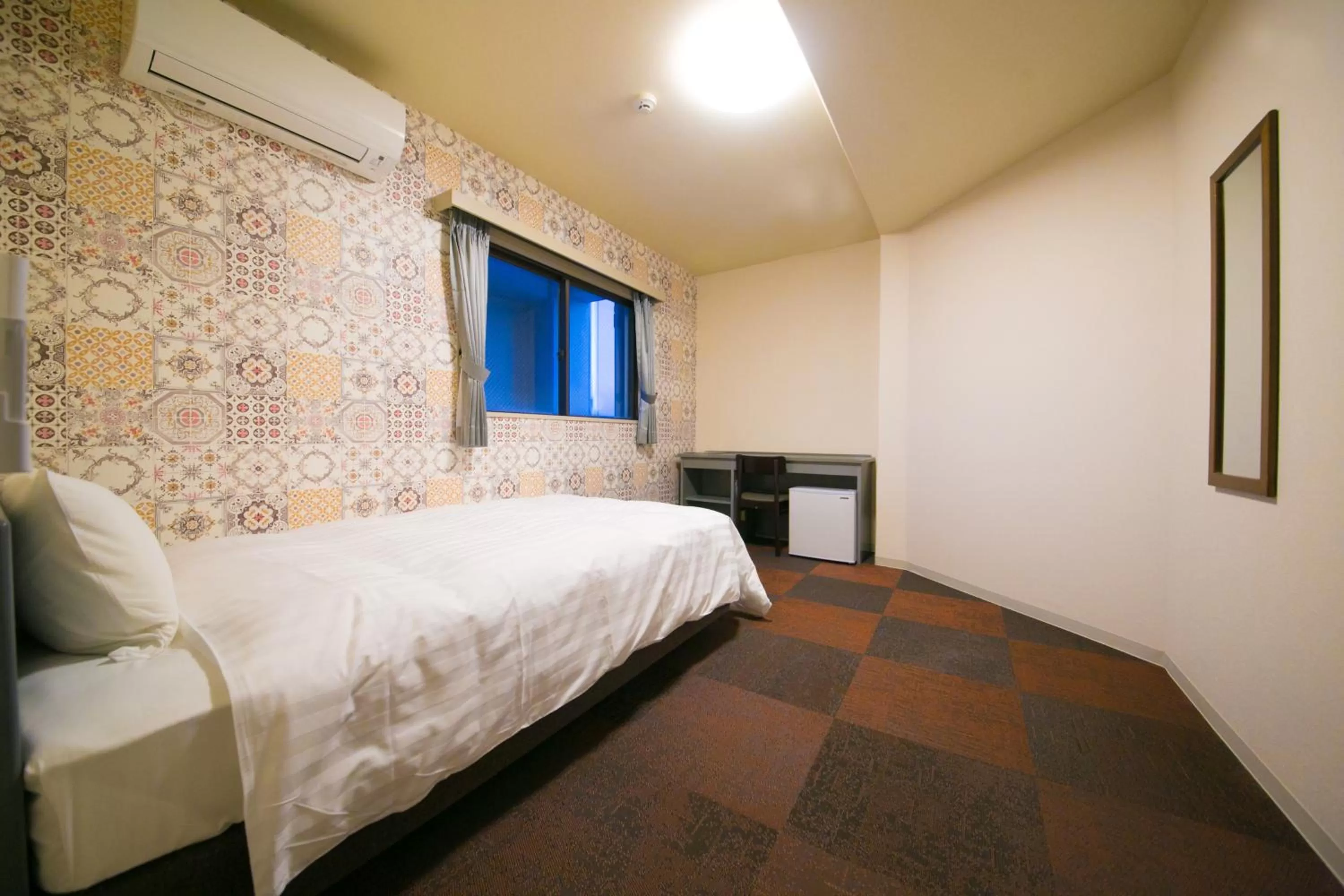 Superior Single Room - single occupancy - Non-Smoking in HOTEL 910