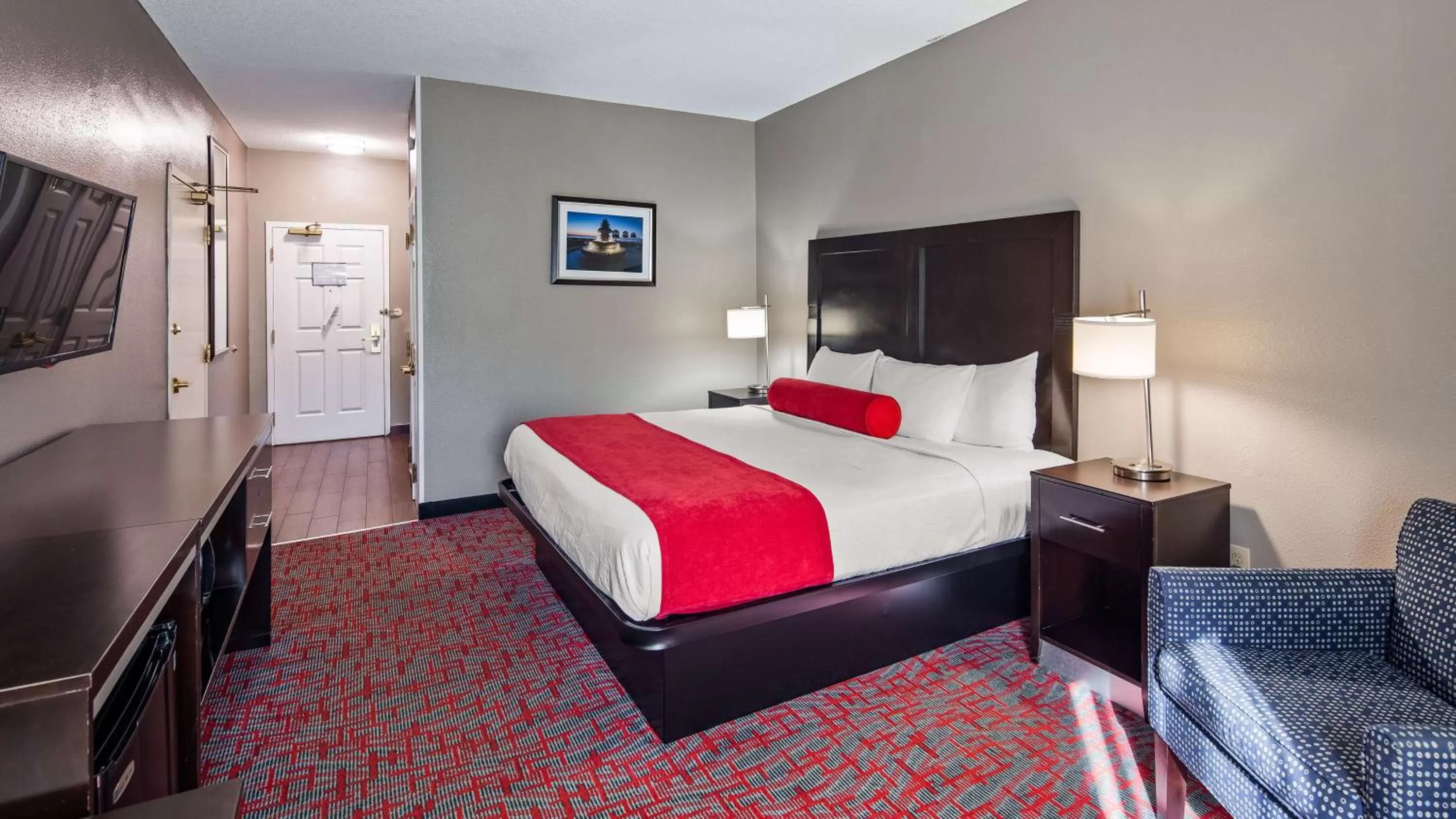 King Room with Roll in Shower in Best Western Airport Inn & Suites